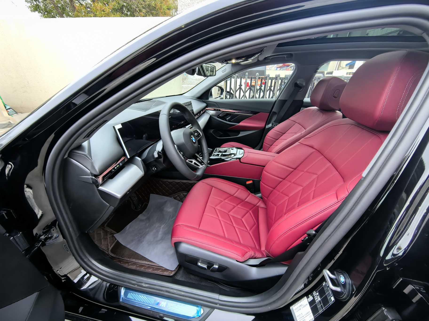 BMW 5 Series 2026 car image #6