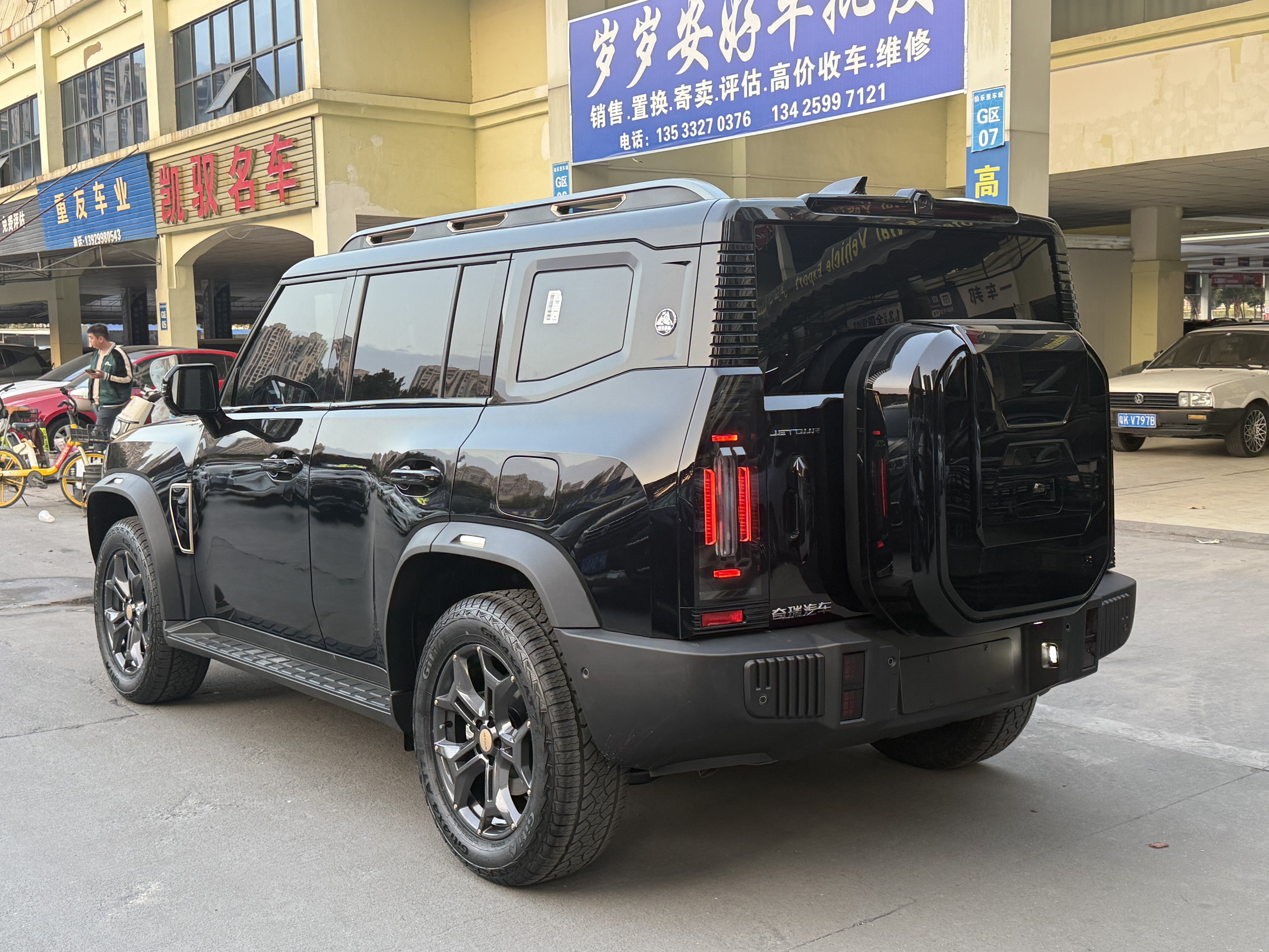 Jetour Traveller 2025 car image #6