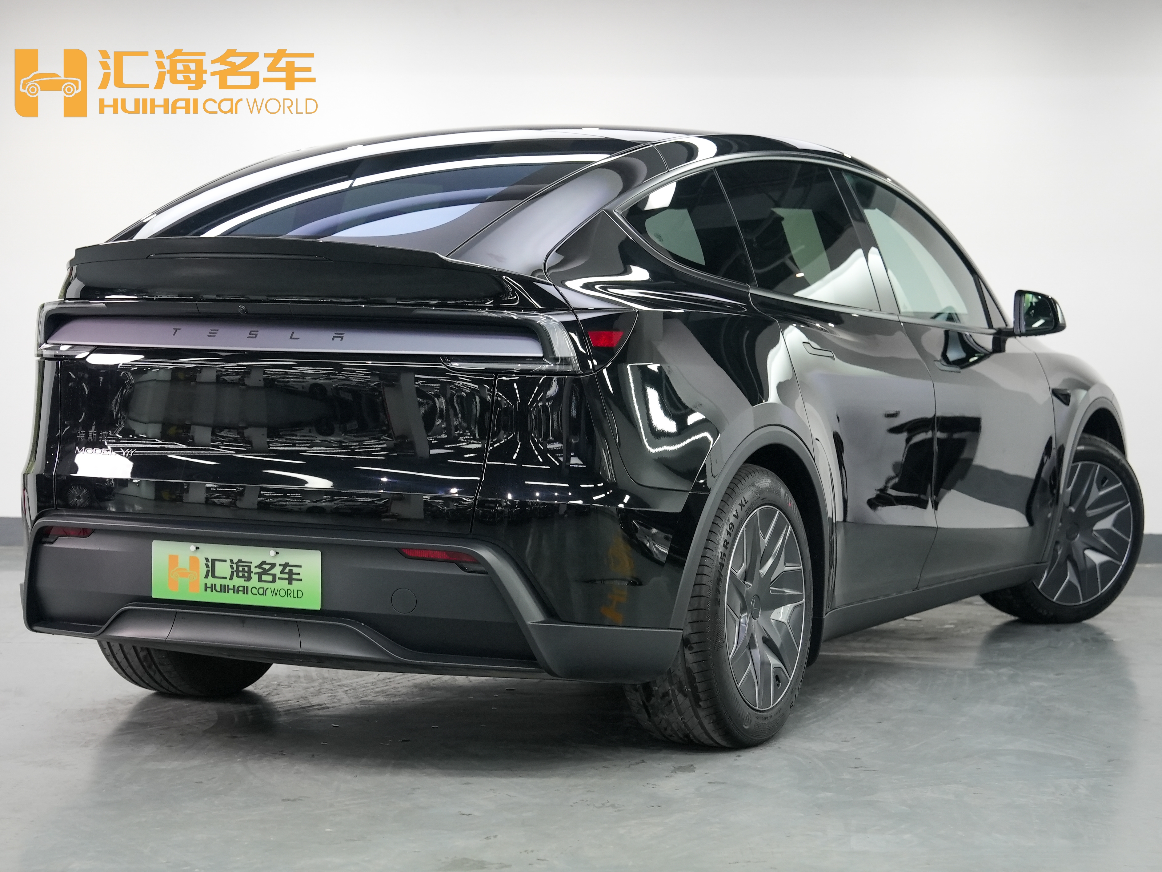 特斯拉 Model Y L 2026 汽车图片 #6