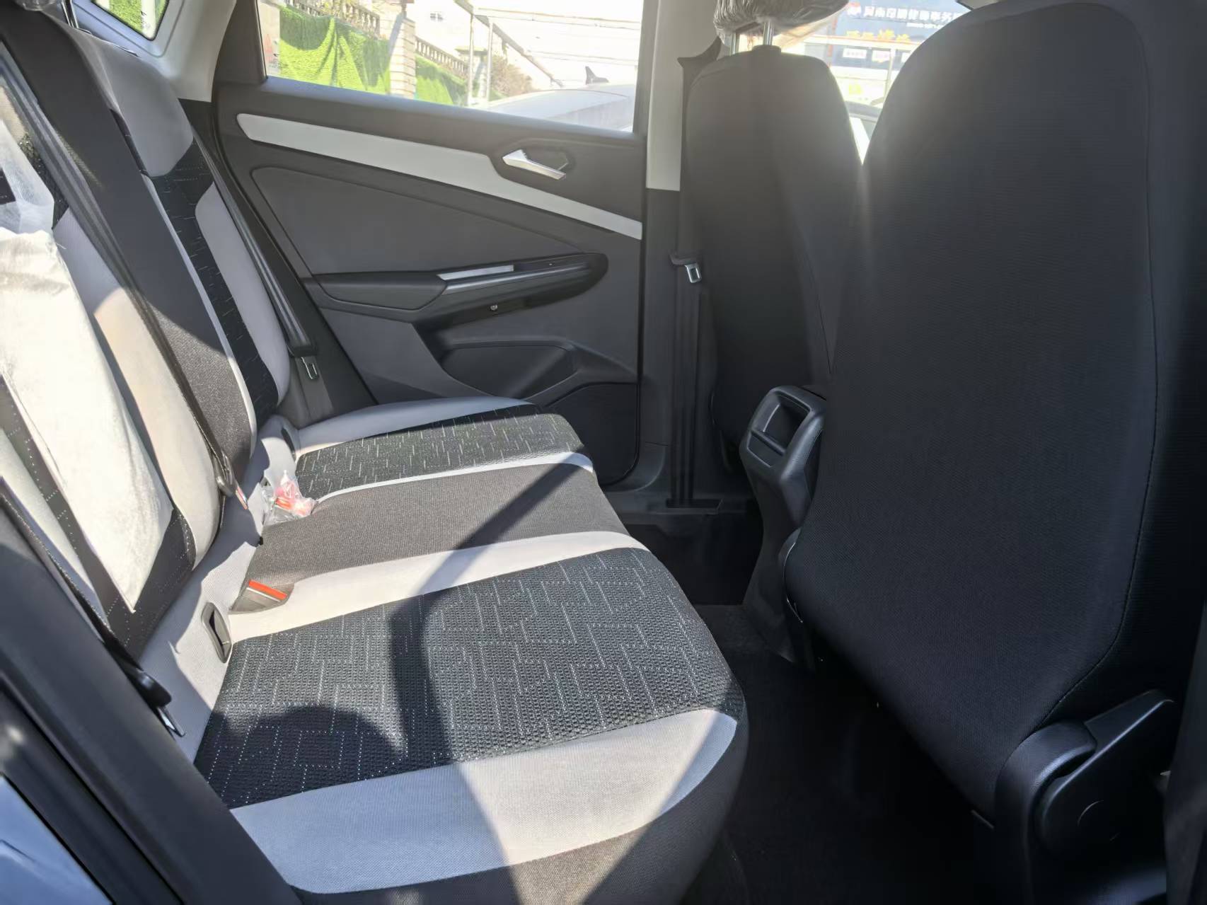 VS5 2026 car image #6