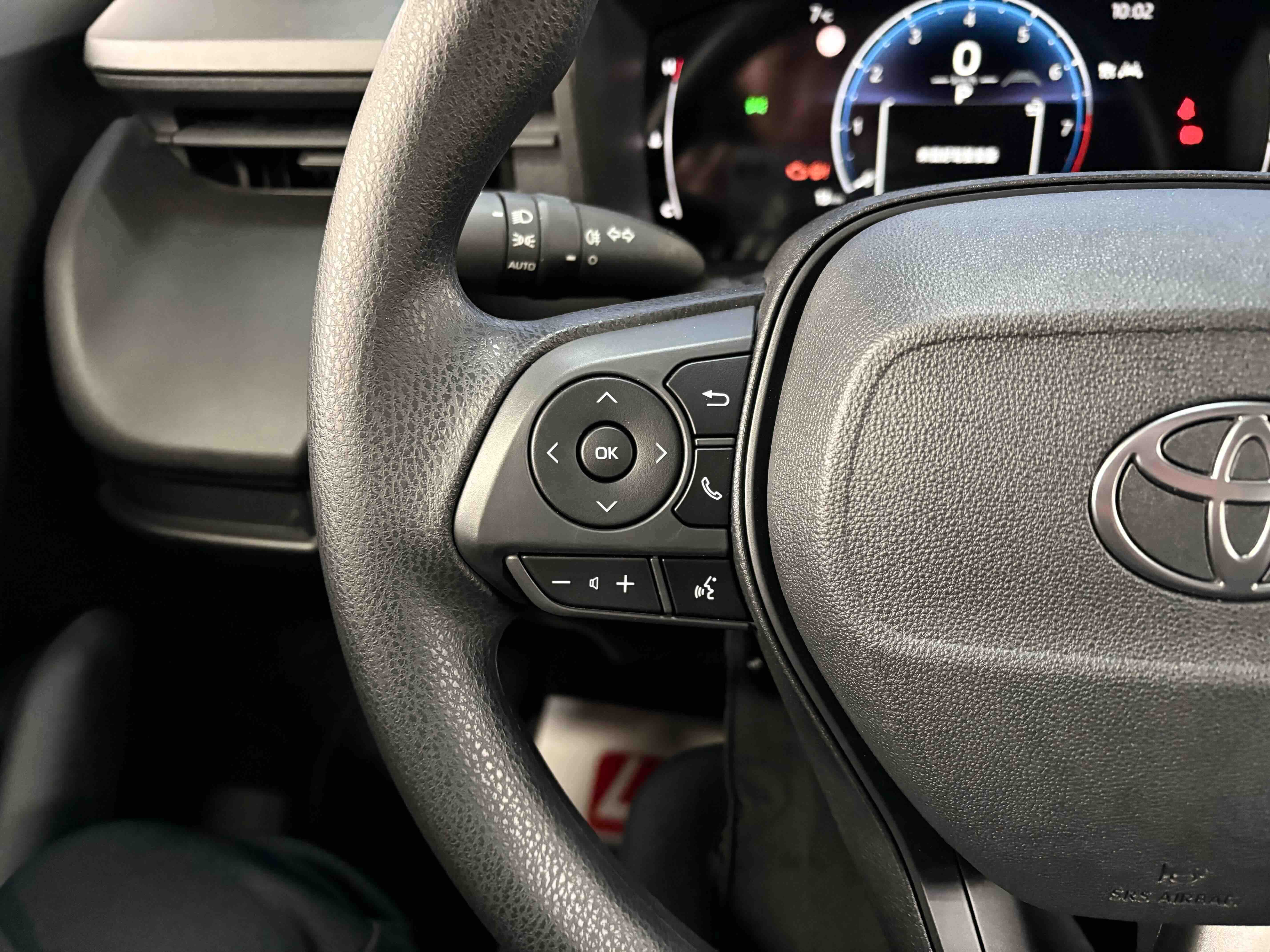 Corolla Cross 2026 car image #6