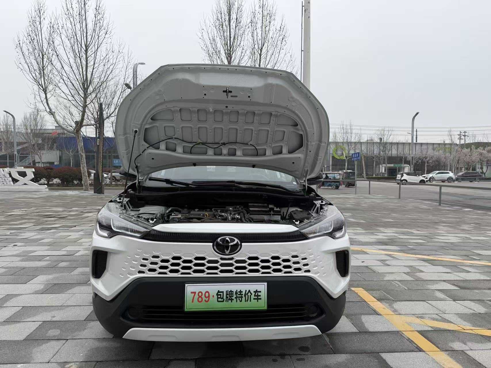 Corolla Cross 2026 car image #6