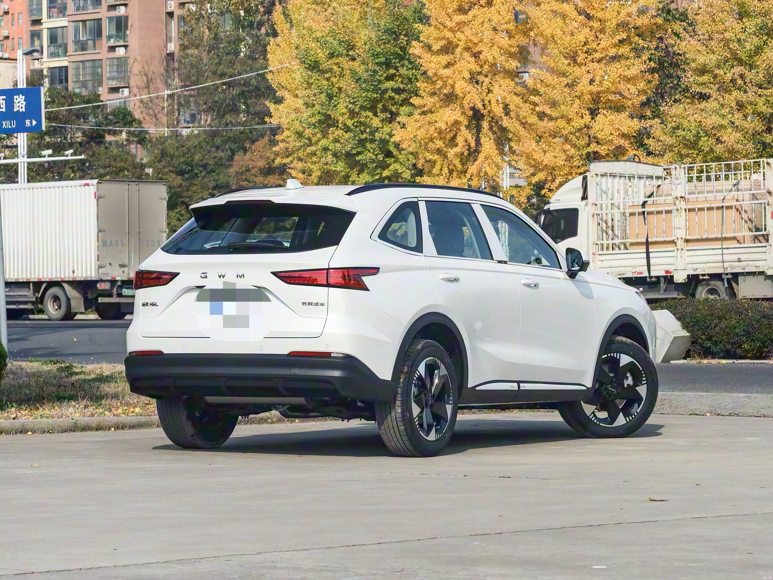 Haval H6L 2025 immagine di auto #6