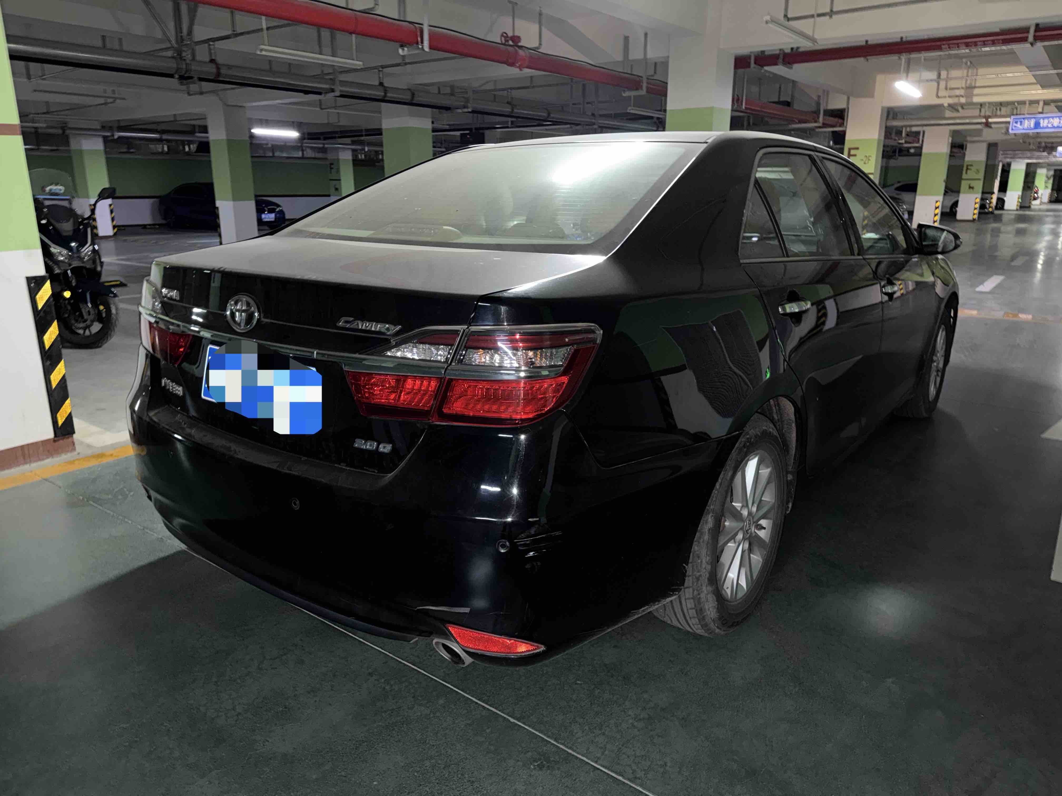 Toyota Camry 2015 immagine di auto #6