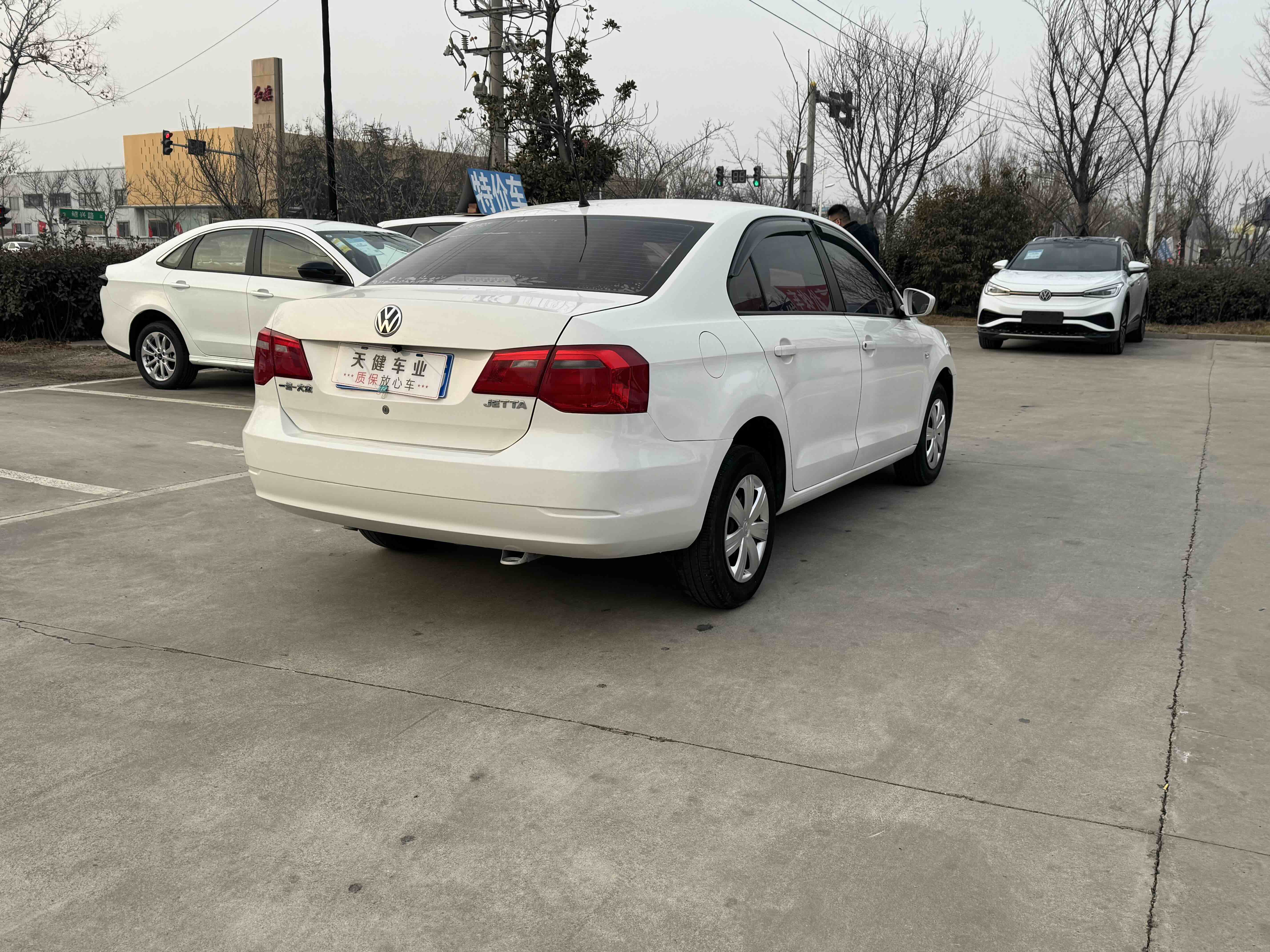 Volkswagen Jetta 2016 immagine di auto #6