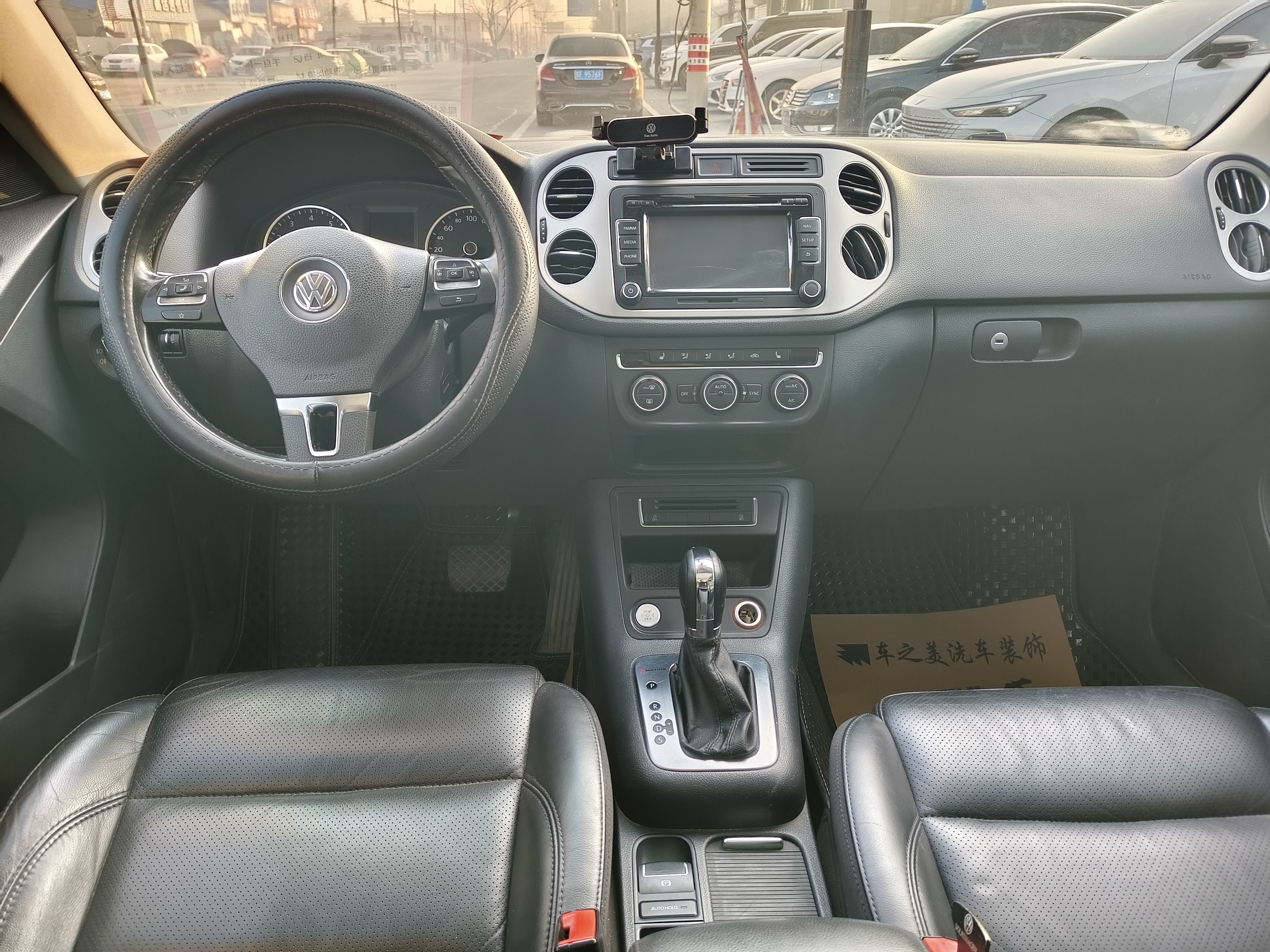 Volkswagen Tiguan 2015 #6 Volkswagen Tiguan 2015 car image #6