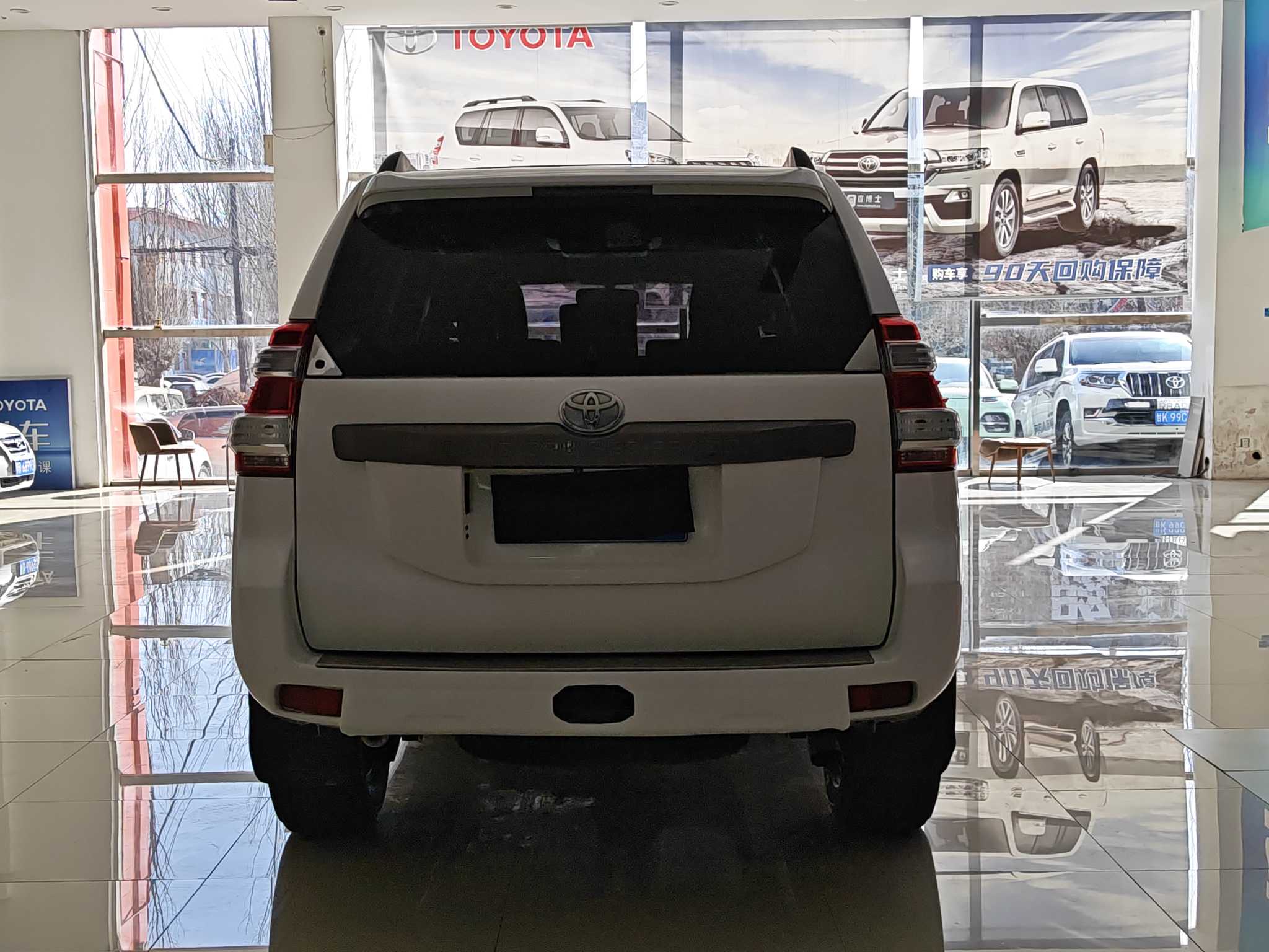 Toyota Land Cruiser Prado 2014 immagine di auto #6