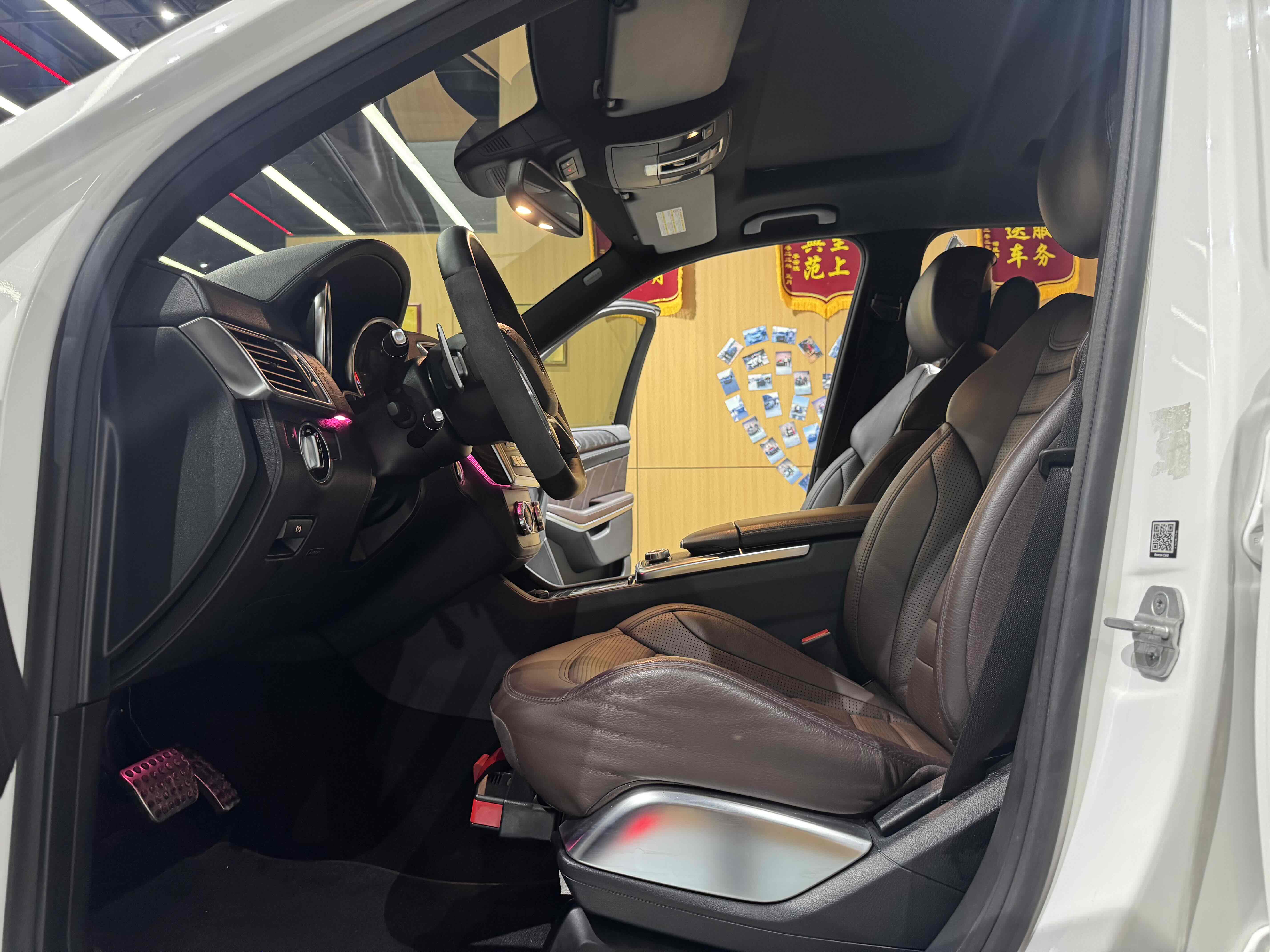 Mercedes-Benz GL AMG 2014 immagine di auto #6