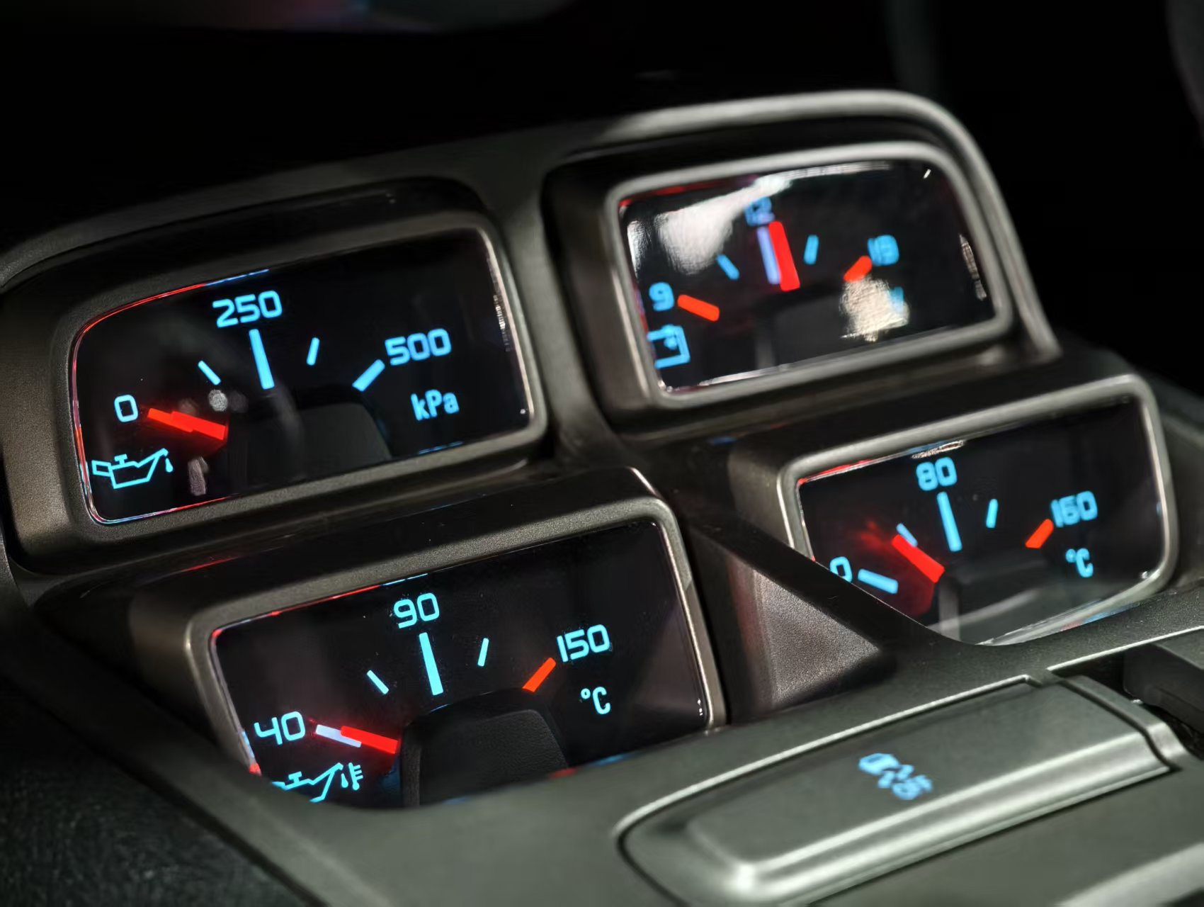 Chevrolet Camaro 2013 #6 Chevrolet Camaro 2013 car image #6