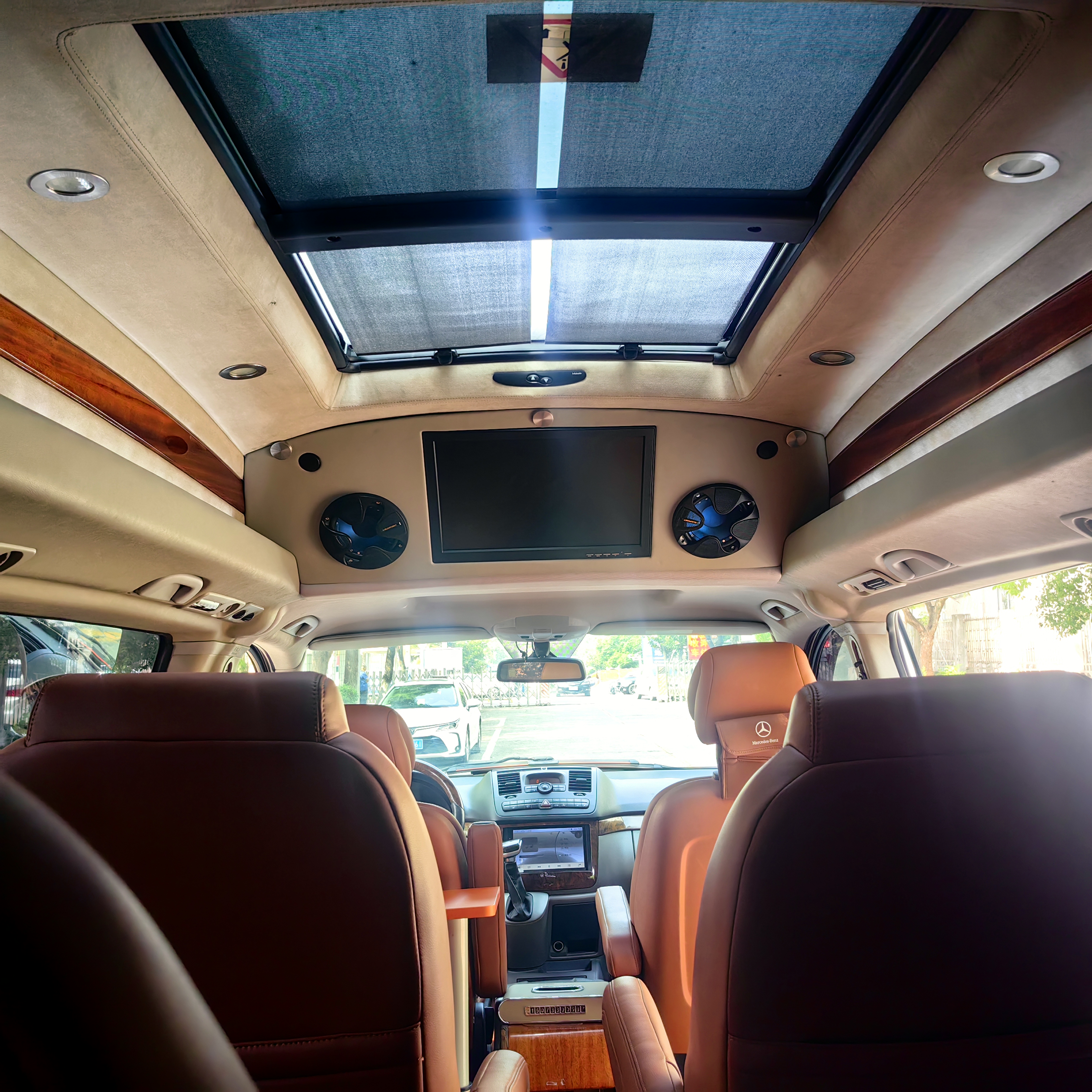 Mercedes-Benz Viano (Imported) 2008 car image #6