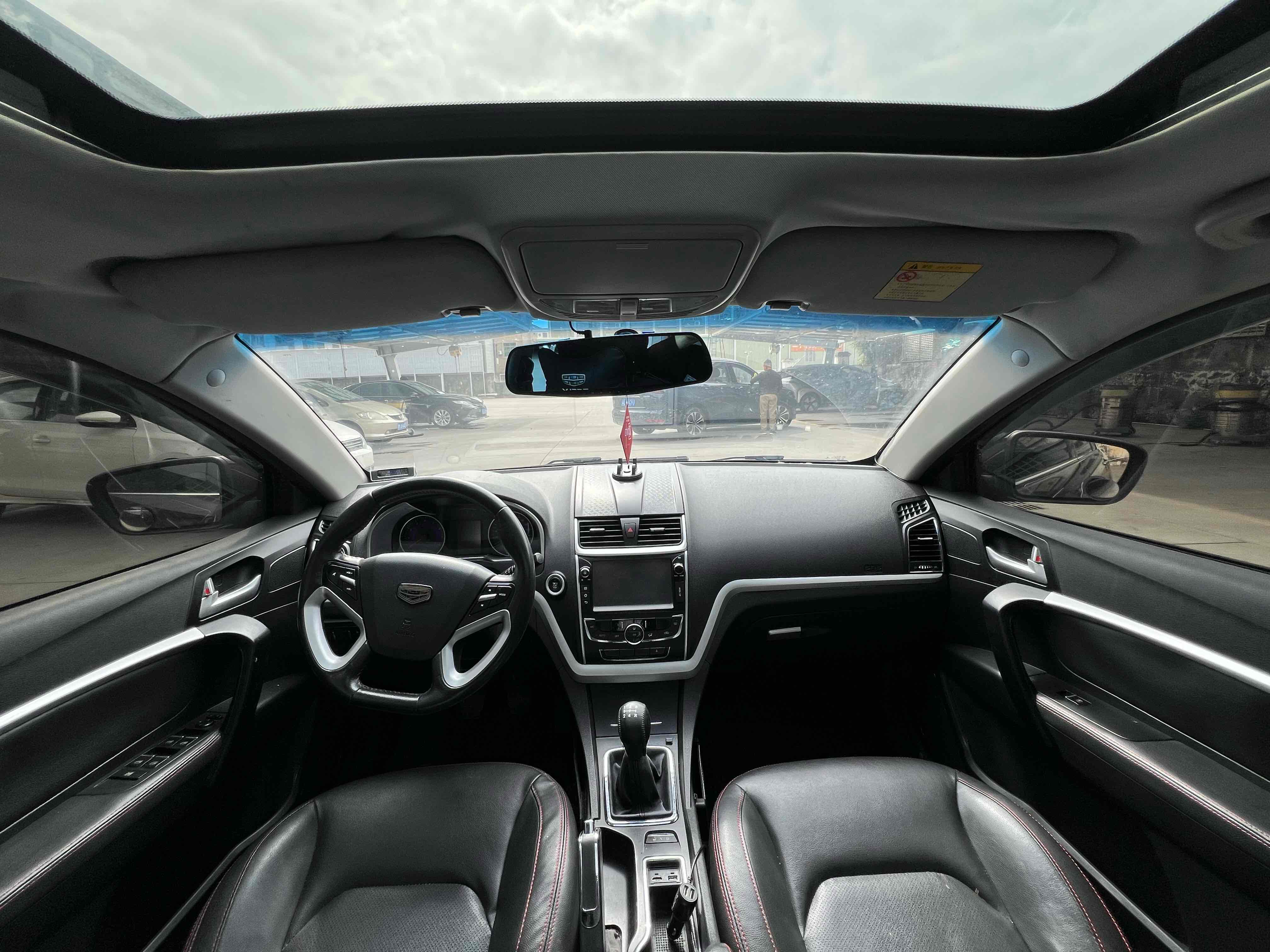 GEELY Emgrand 2015 car image #6