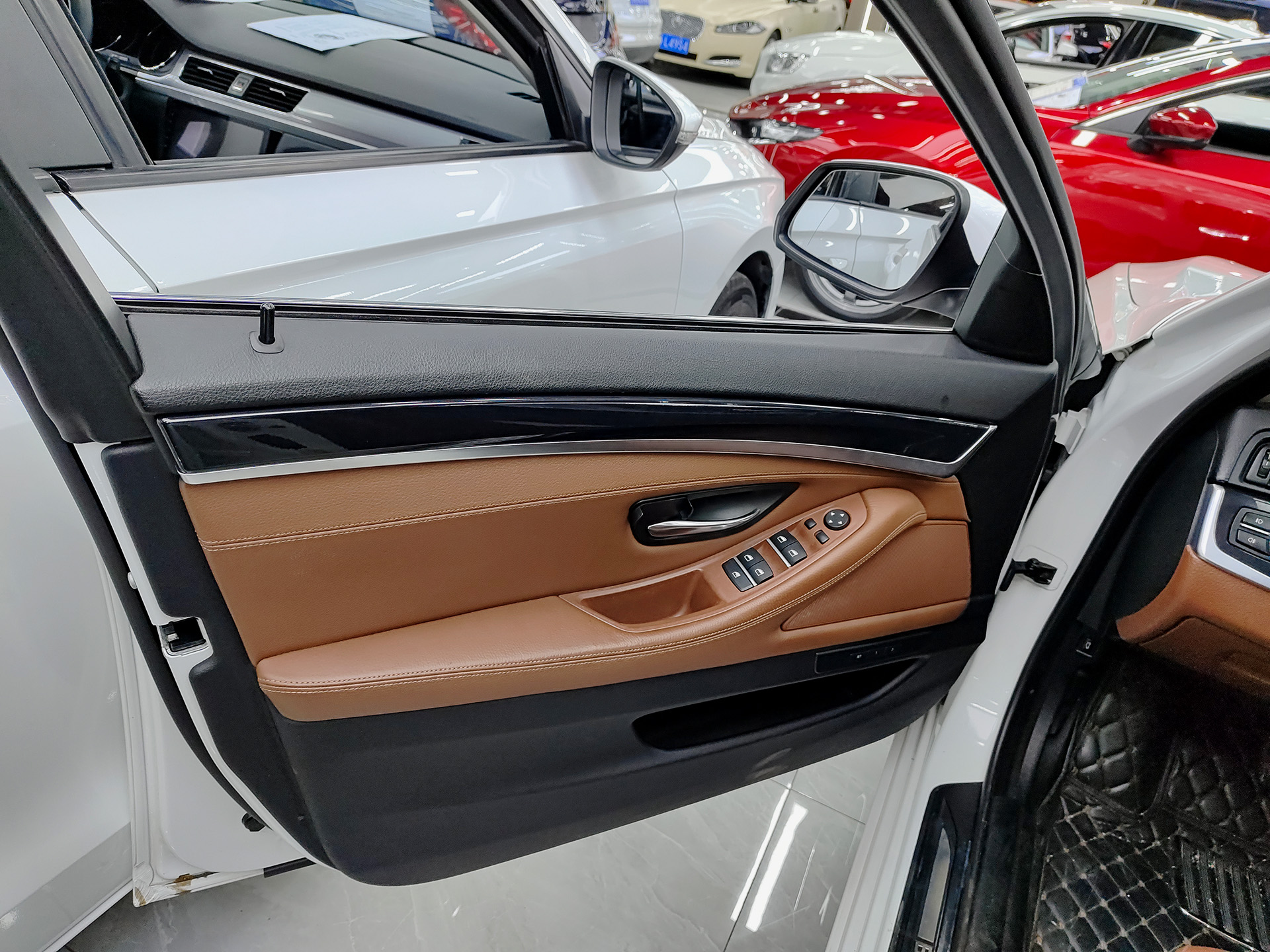 BMW 5 Series 2016 #6 BMW 5 Series 2016 car image #6