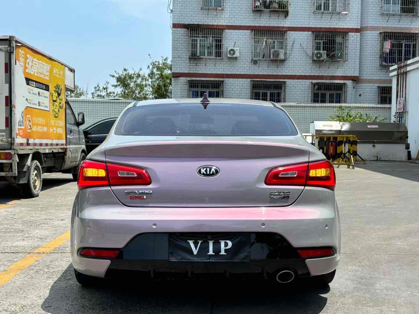 起亚 速迈 2014 汽车图片 #6