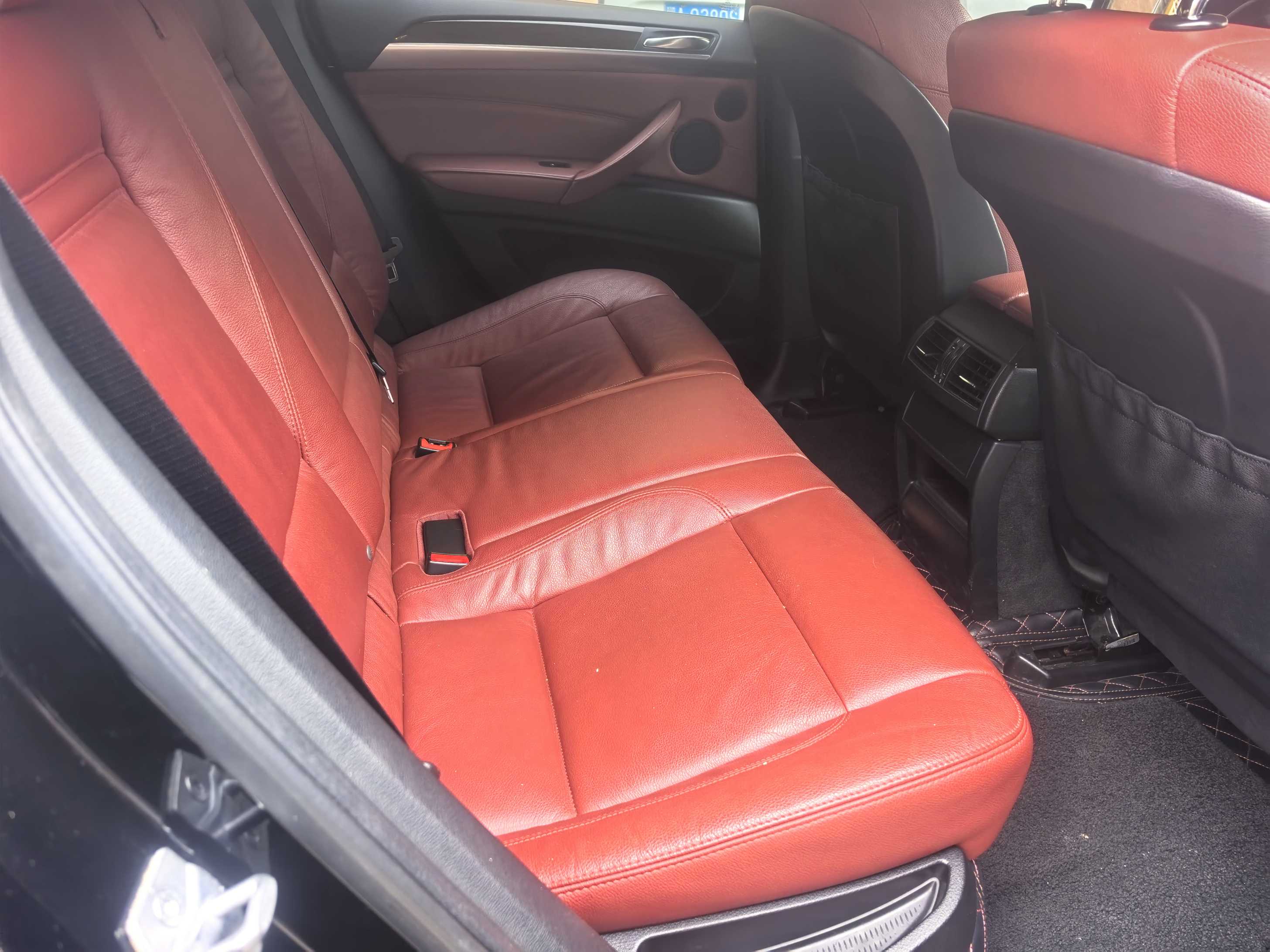 BMW X6 2015 изображение автомобиля #6