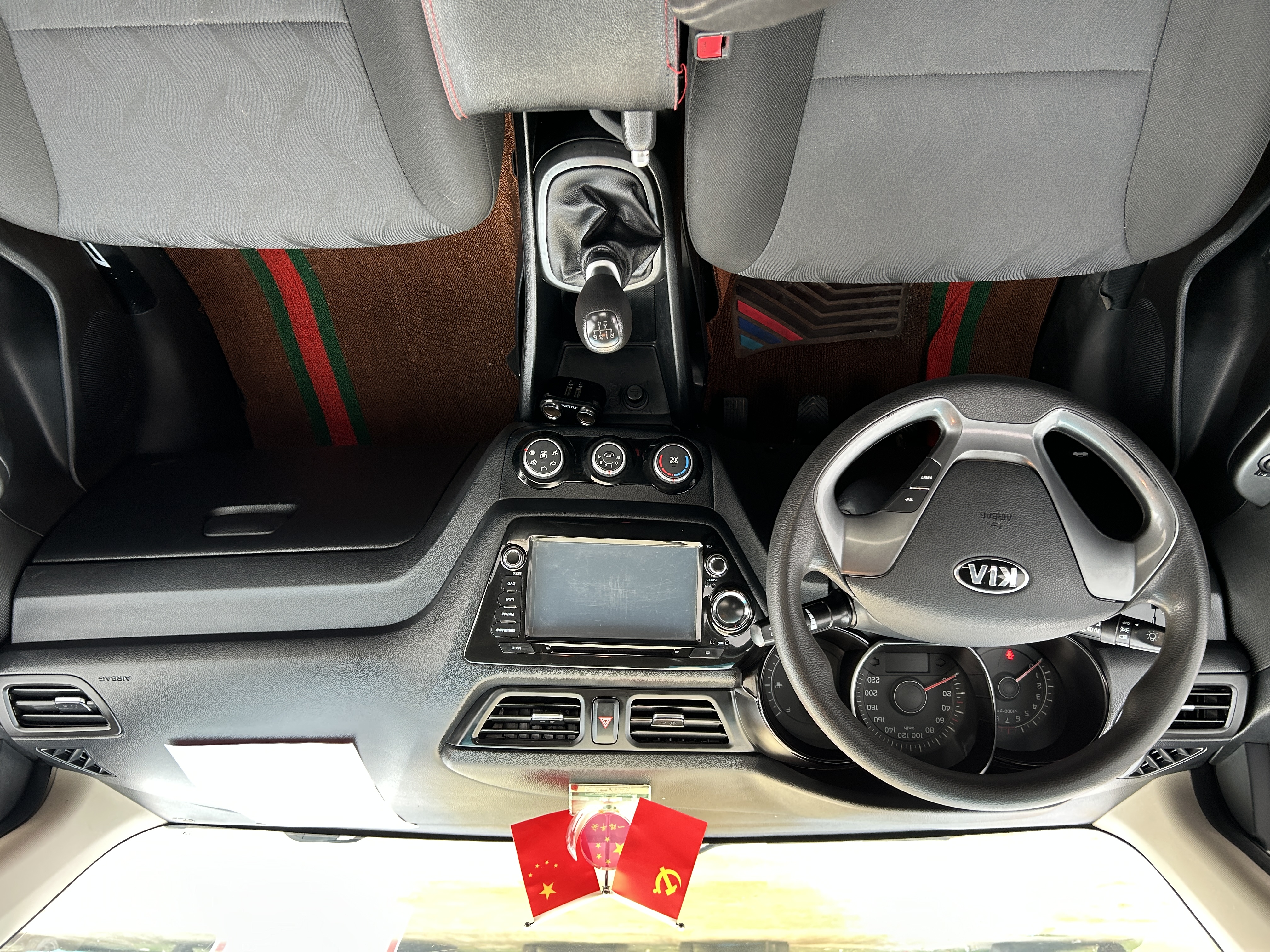 起亚 起亚K2 2015 汽车图片 #6