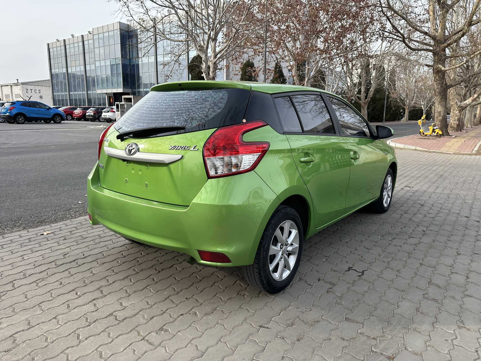 Yaris L Zhixuan 2015 #6 Yaris L Zhixuan 2015 car image #6