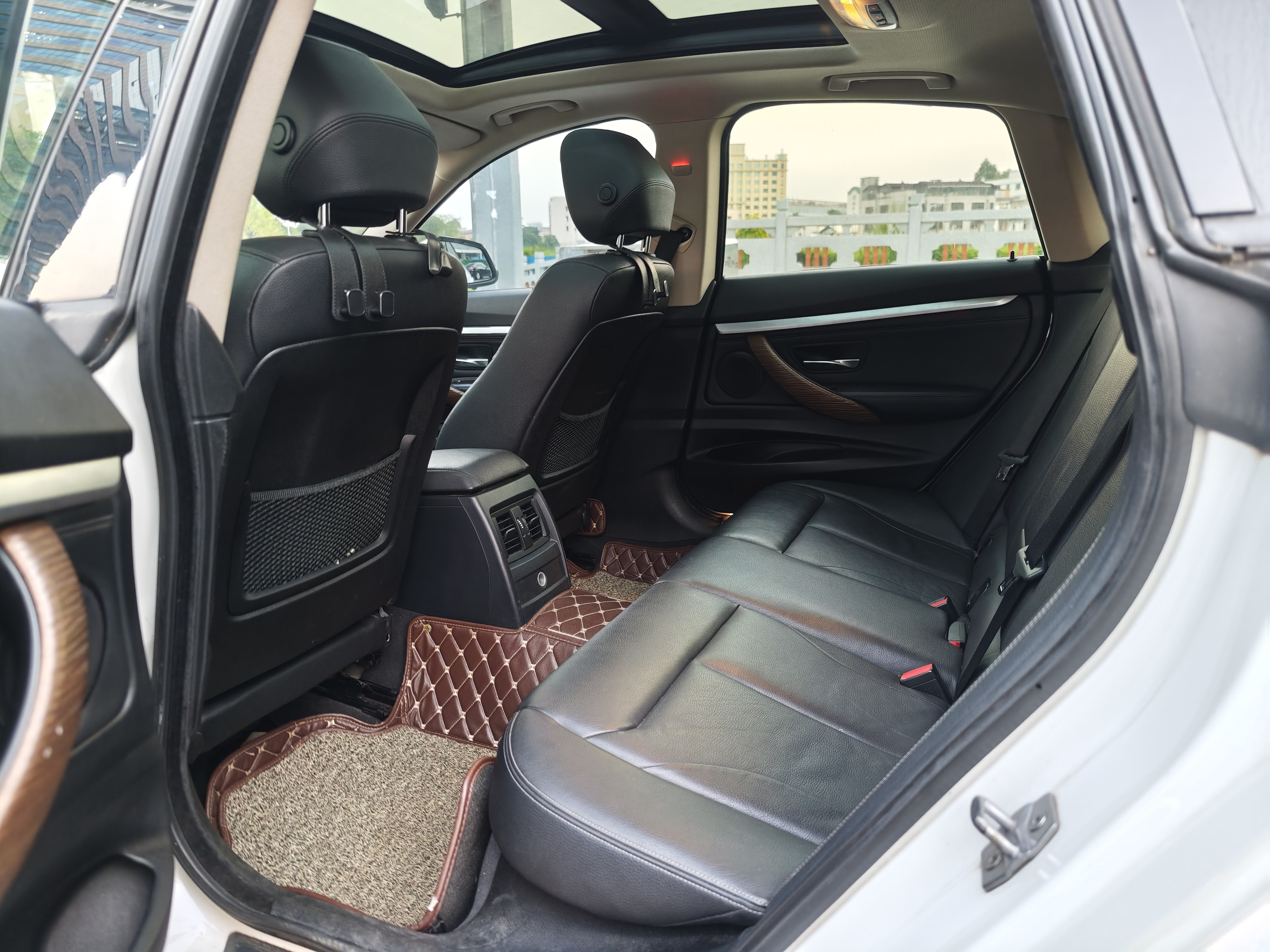 BMW 3 Series GT 2014 immagine di auto #6