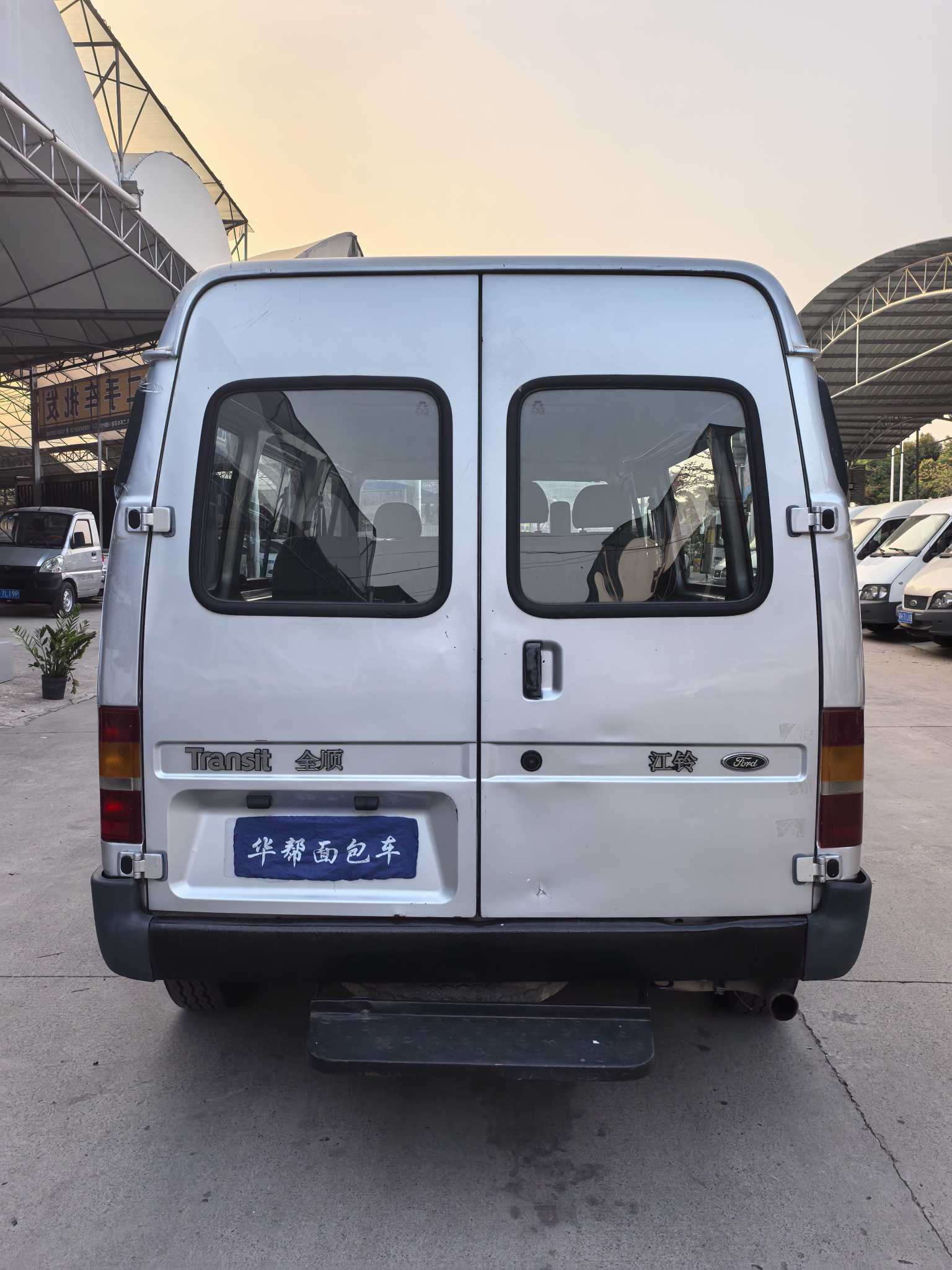 Ford Transit Classic 2015 car image #6