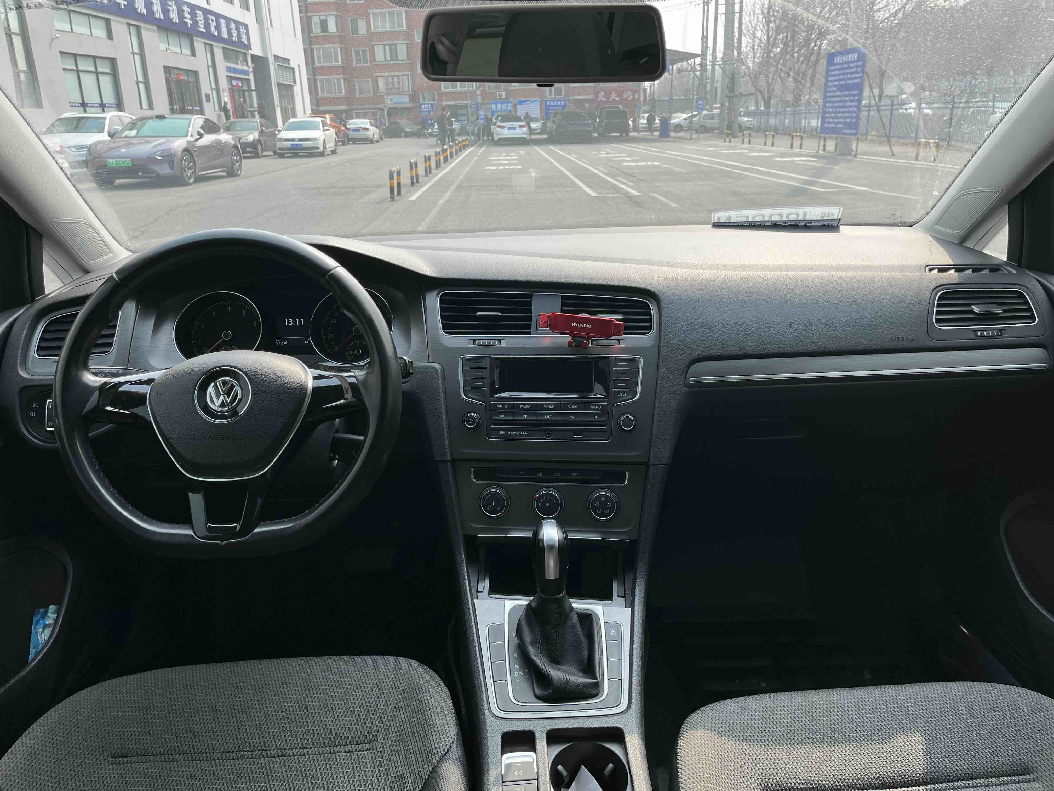 Volkswagen Golf 2014 car image #6