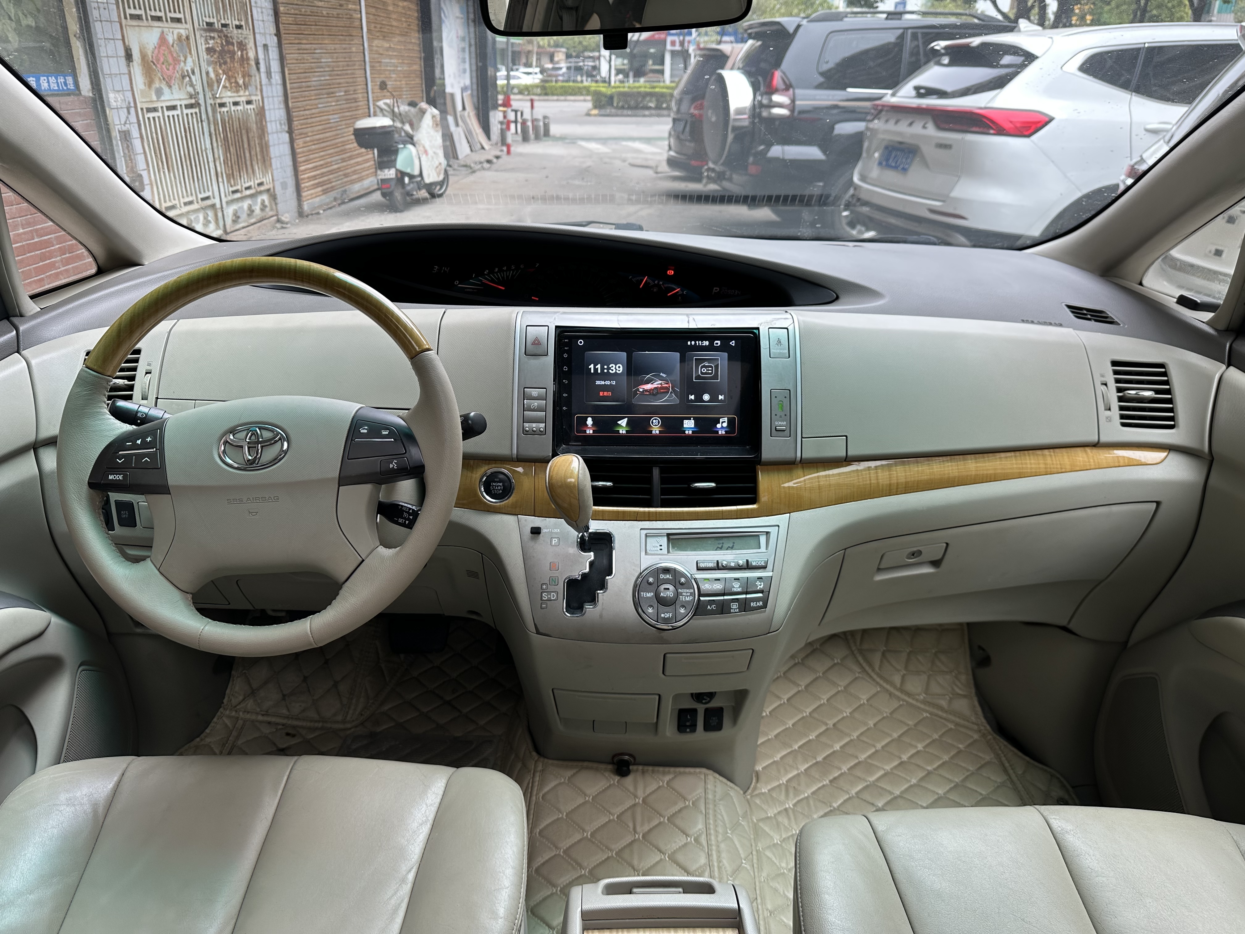 Toyota Previa 2007 car image #6