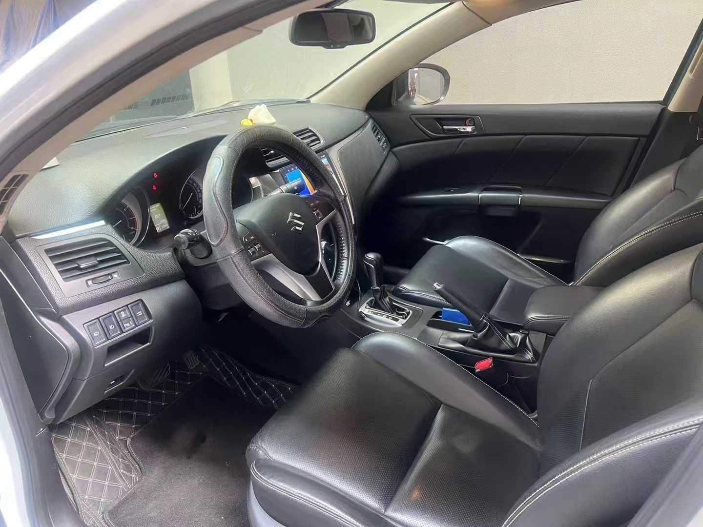 Suzuki Kizashi 2012 immagine di auto #6