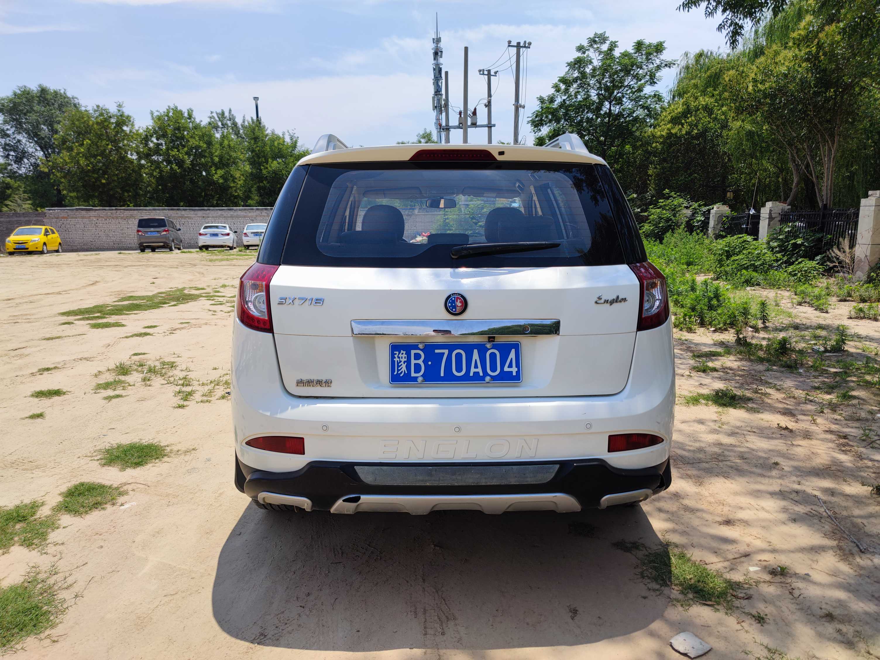 GEELY SX7 2013 car image #6