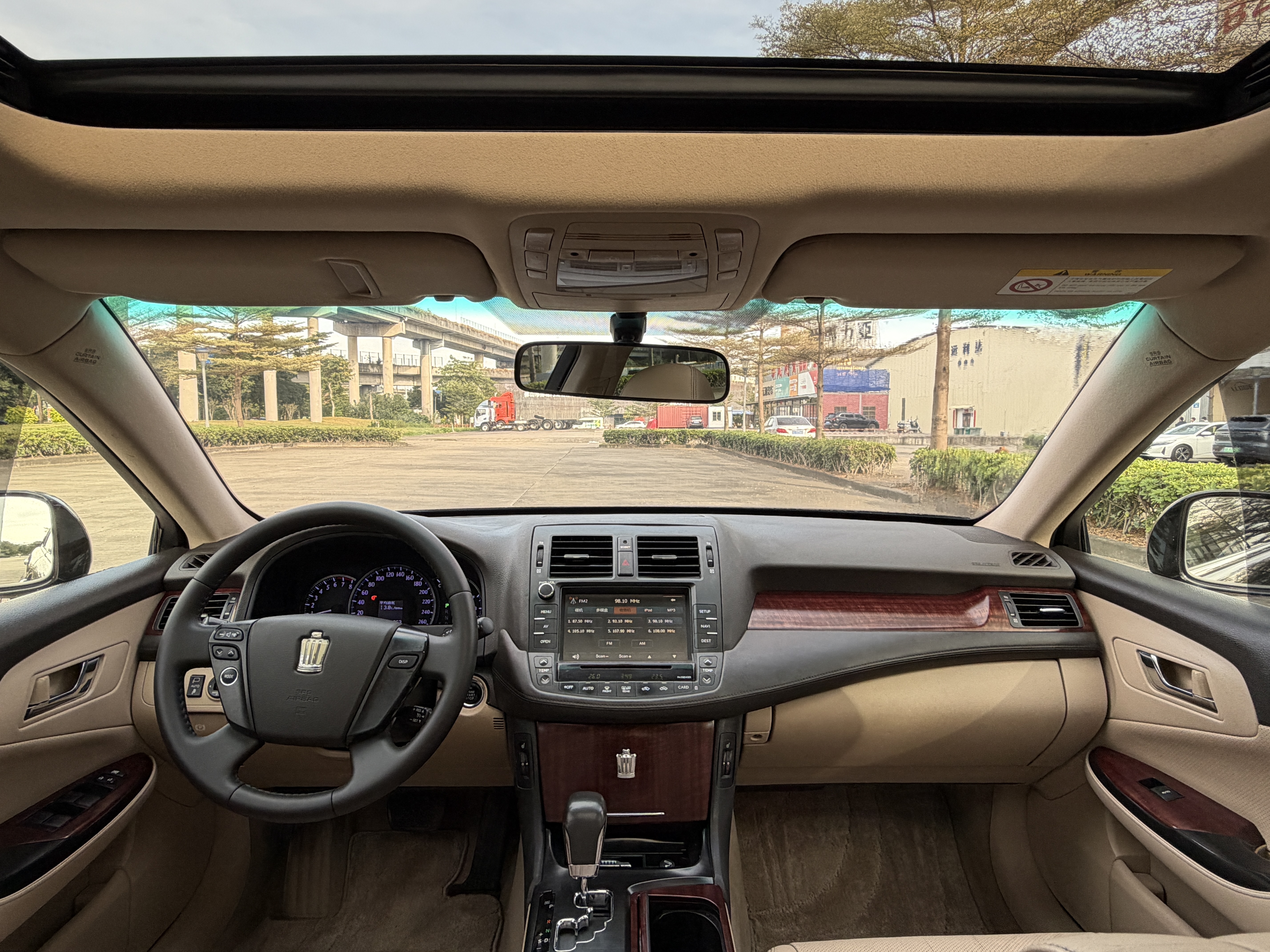 丰田 皇冠 2011 #6 丰田 皇冠 2011 汽车图片 #6