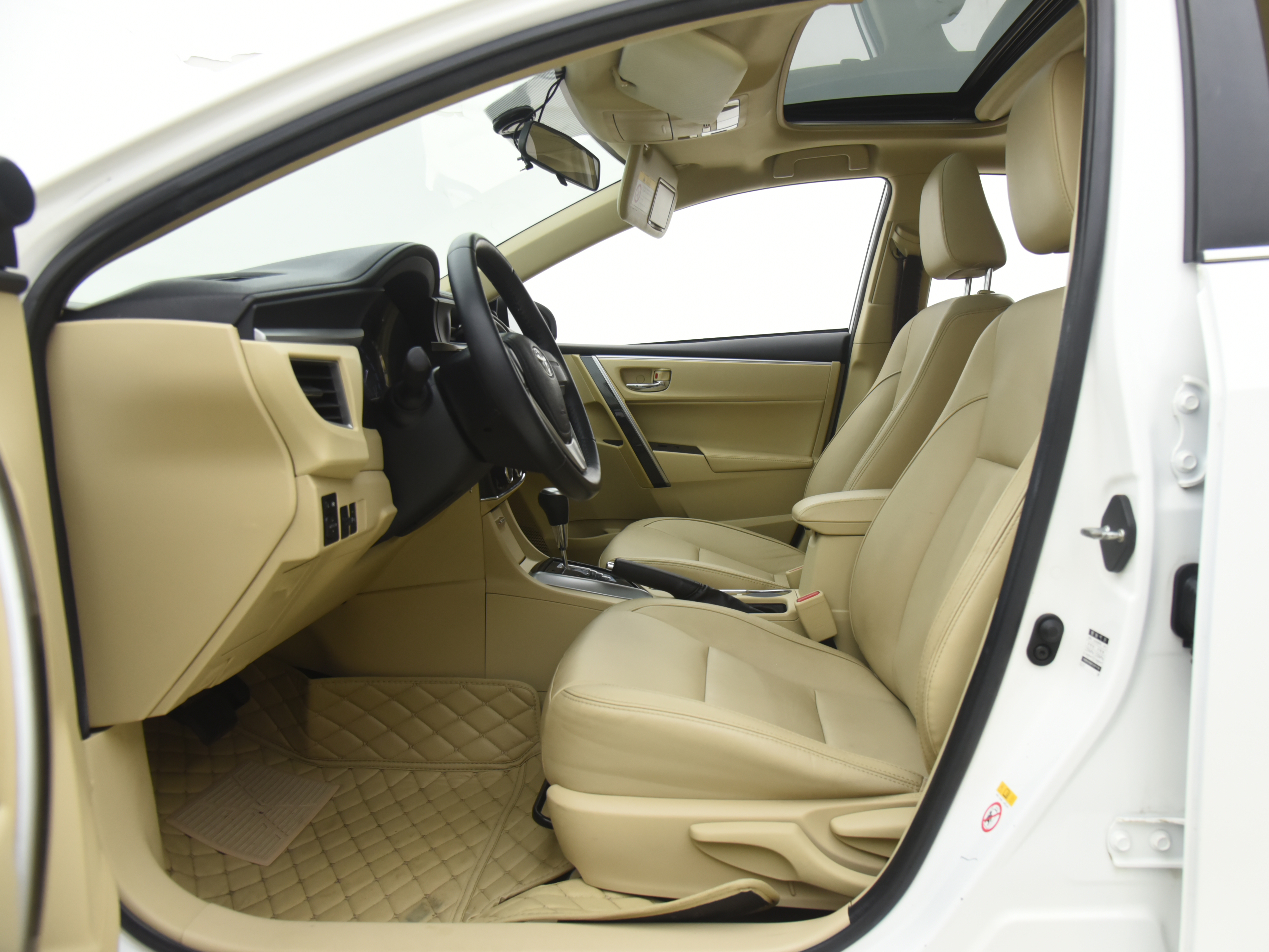 Corolla 2016 car image #6