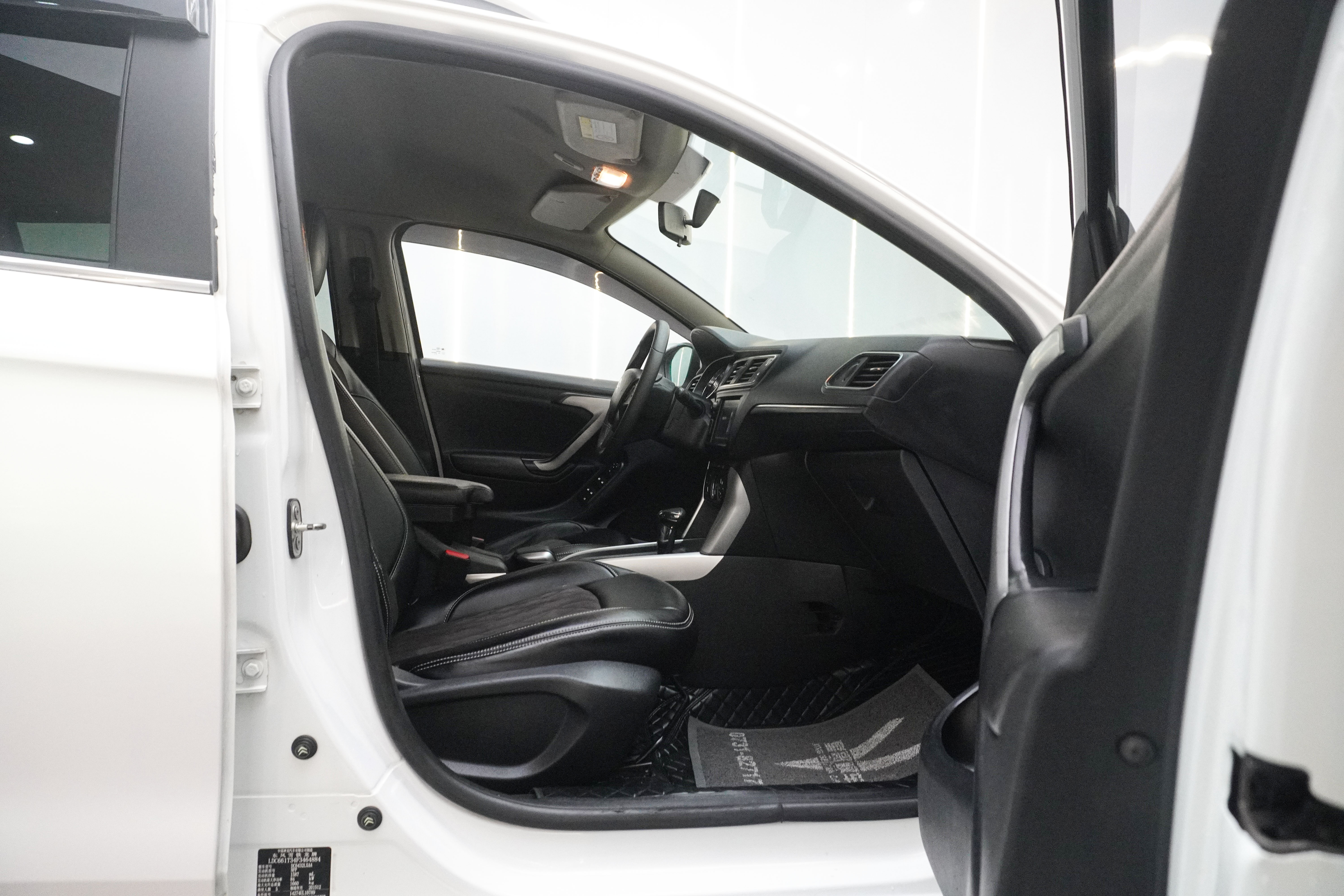 Citroen C3-XR 2016 car image #6