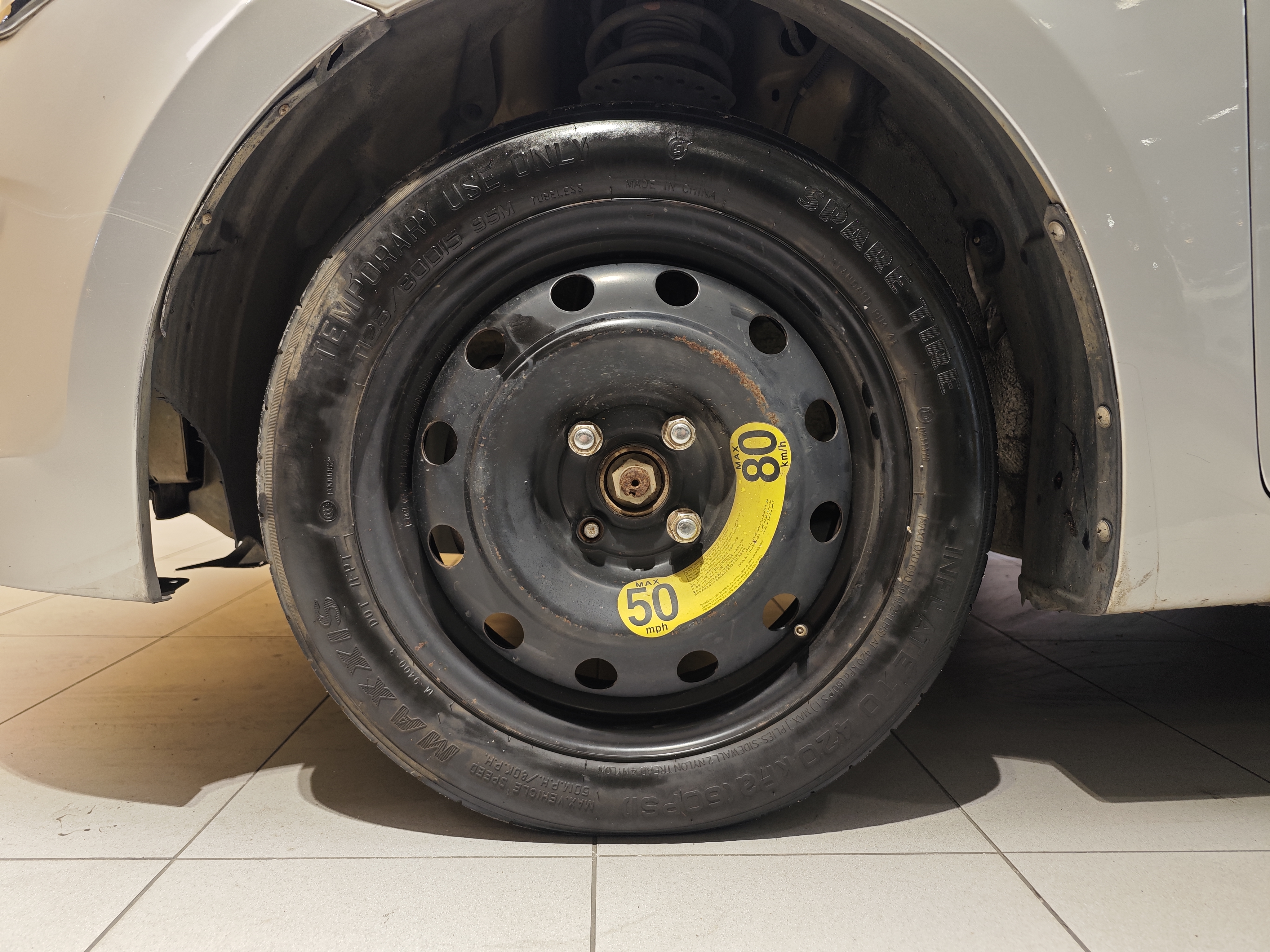 Hyundai Reina 2015 imagem de carro #6