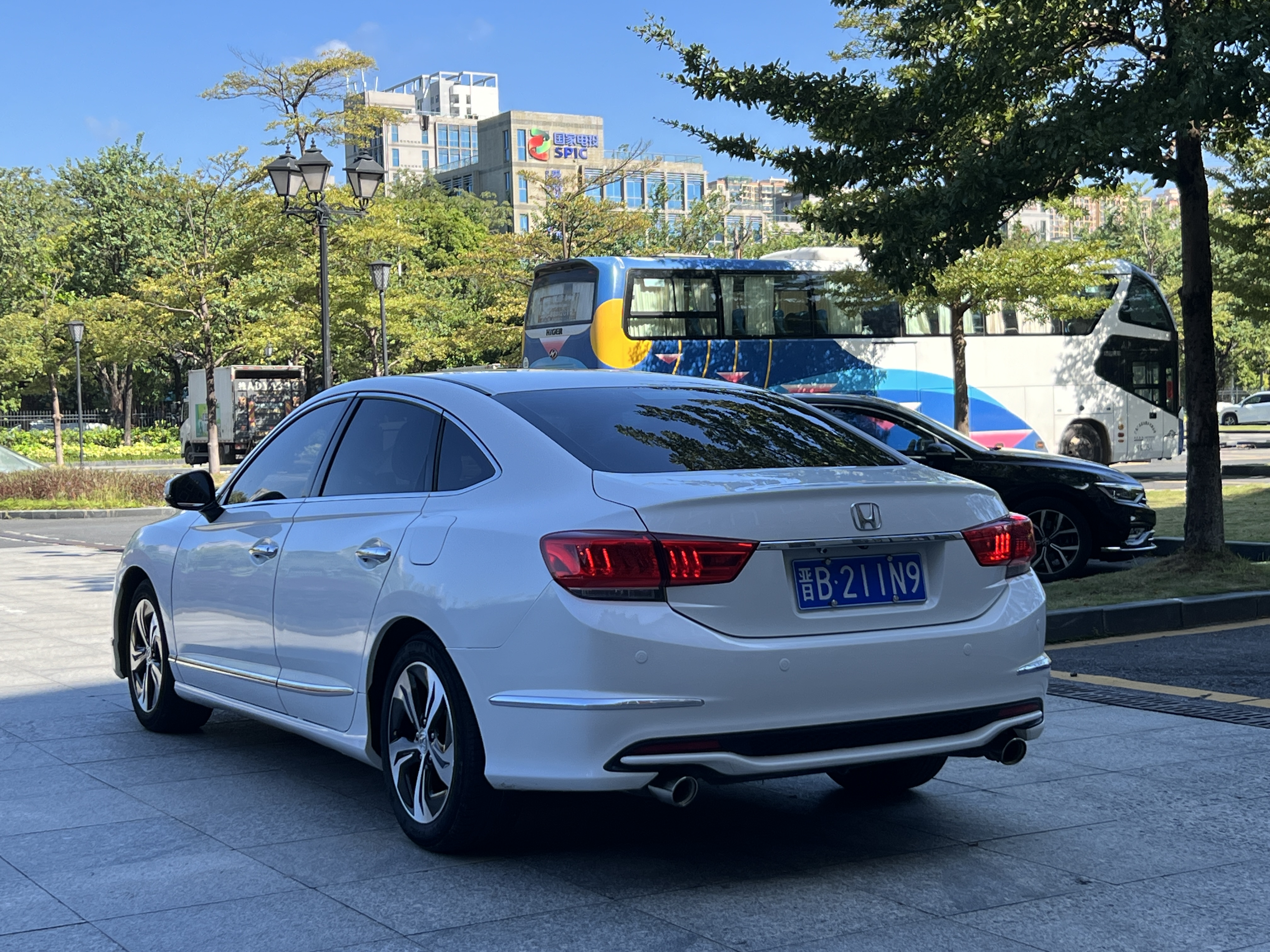 Honda Spirior 2015 car image #6