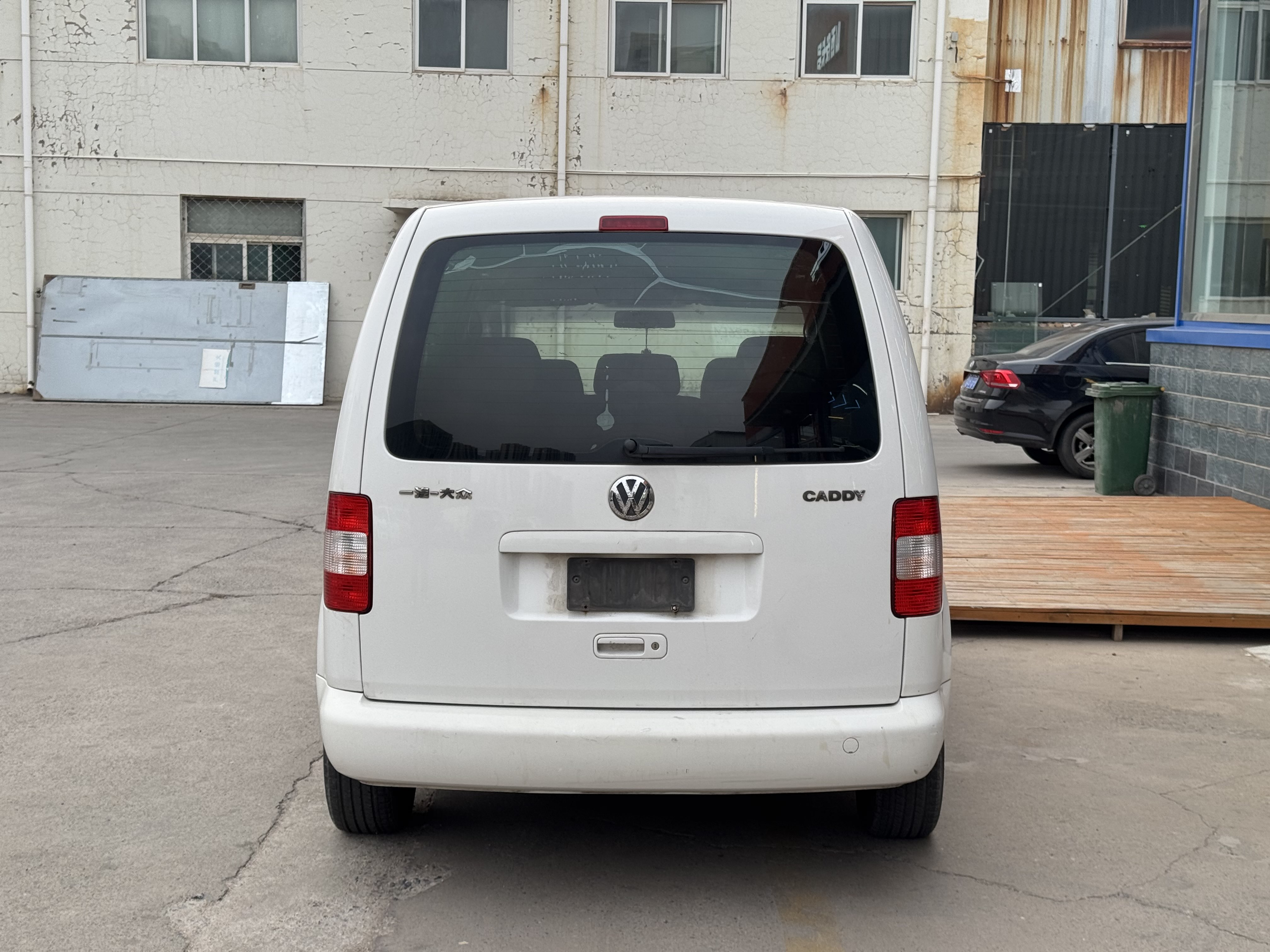 Volkswagen Caddy 2008 immagine di auto #6