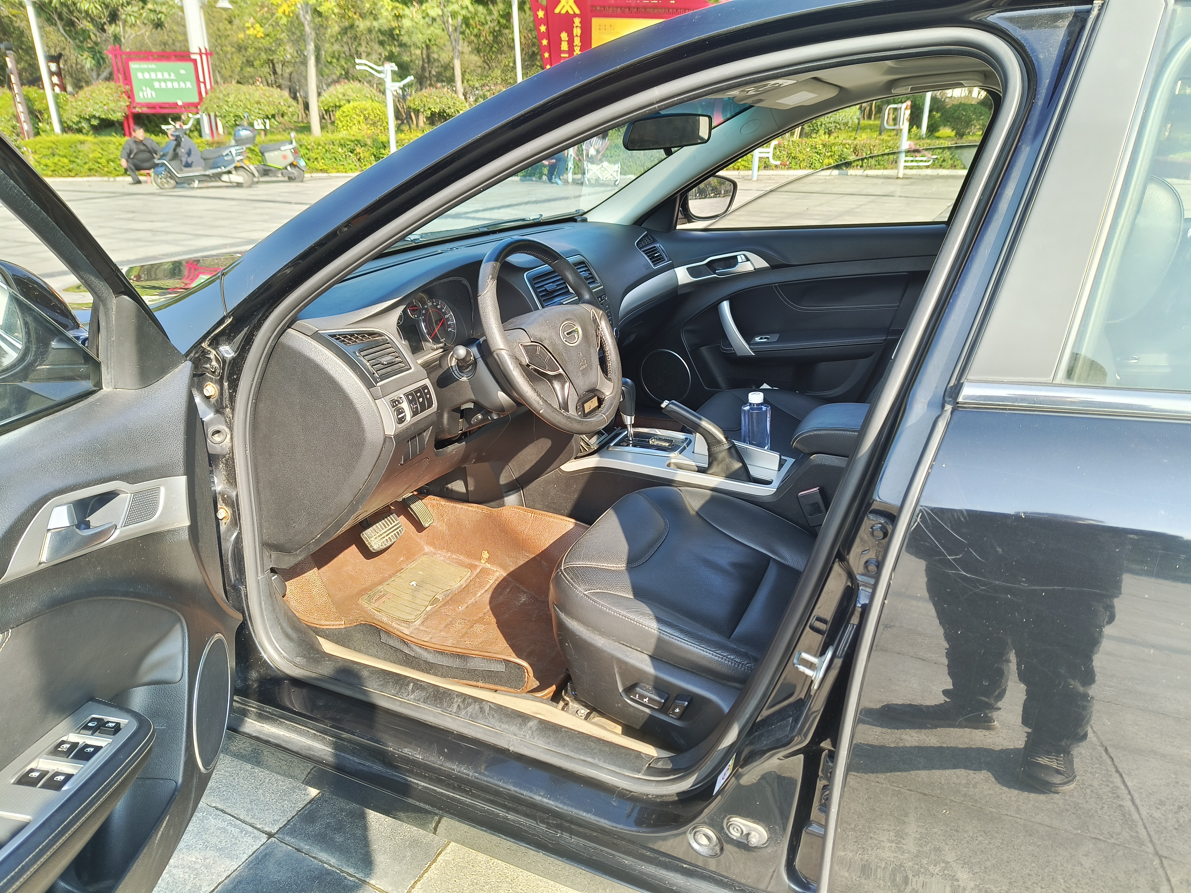 GAC Trumpchi GA5 2013 #6 GAC Trumpchi GA5 2013 car image #6