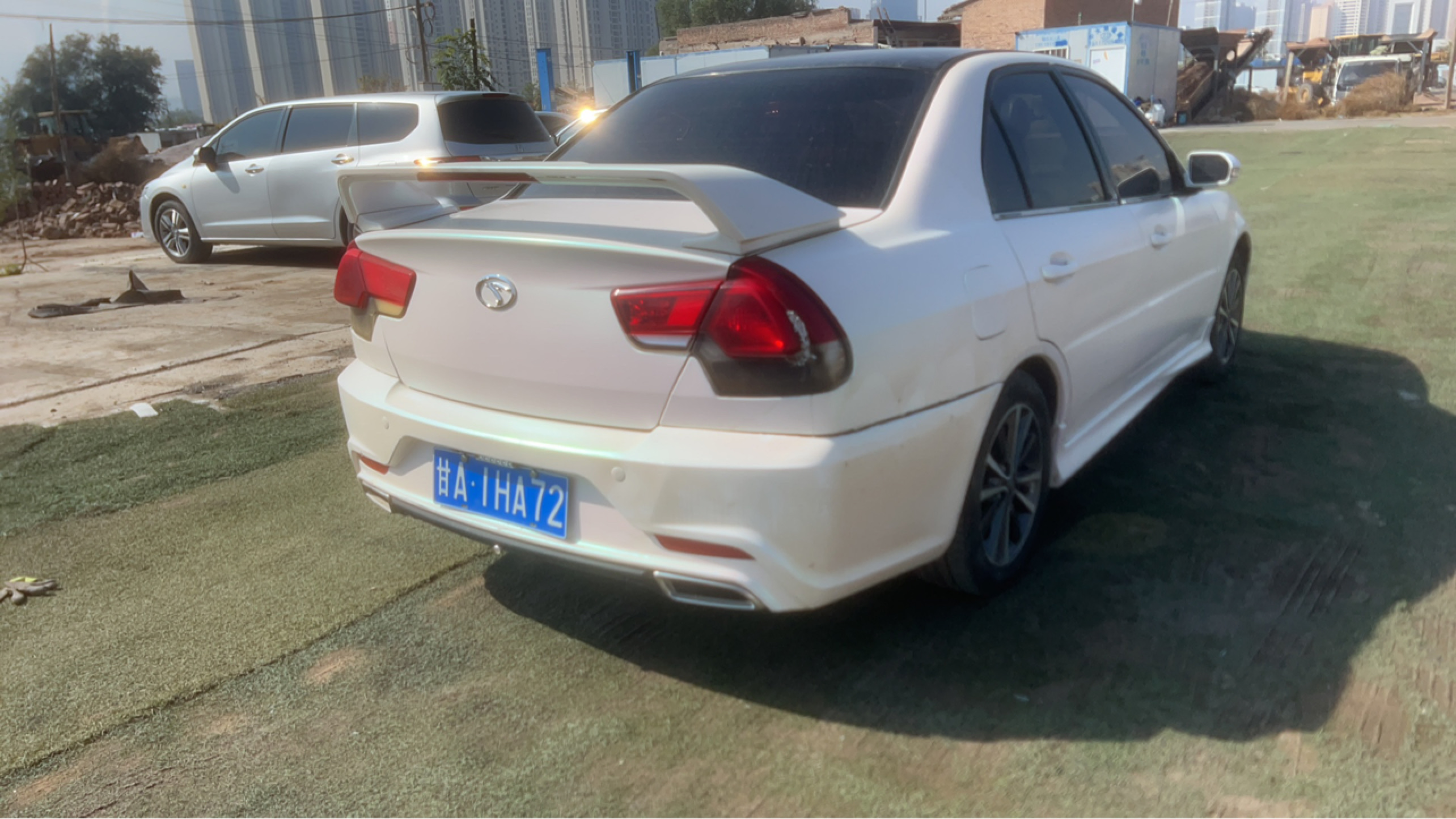 Soueast V3 Lingyue 2014 car image #6