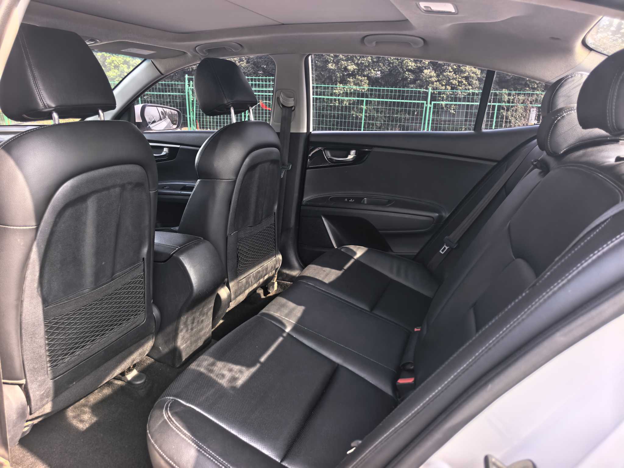 起亚 起亚K4 2015 汽车图片 #6