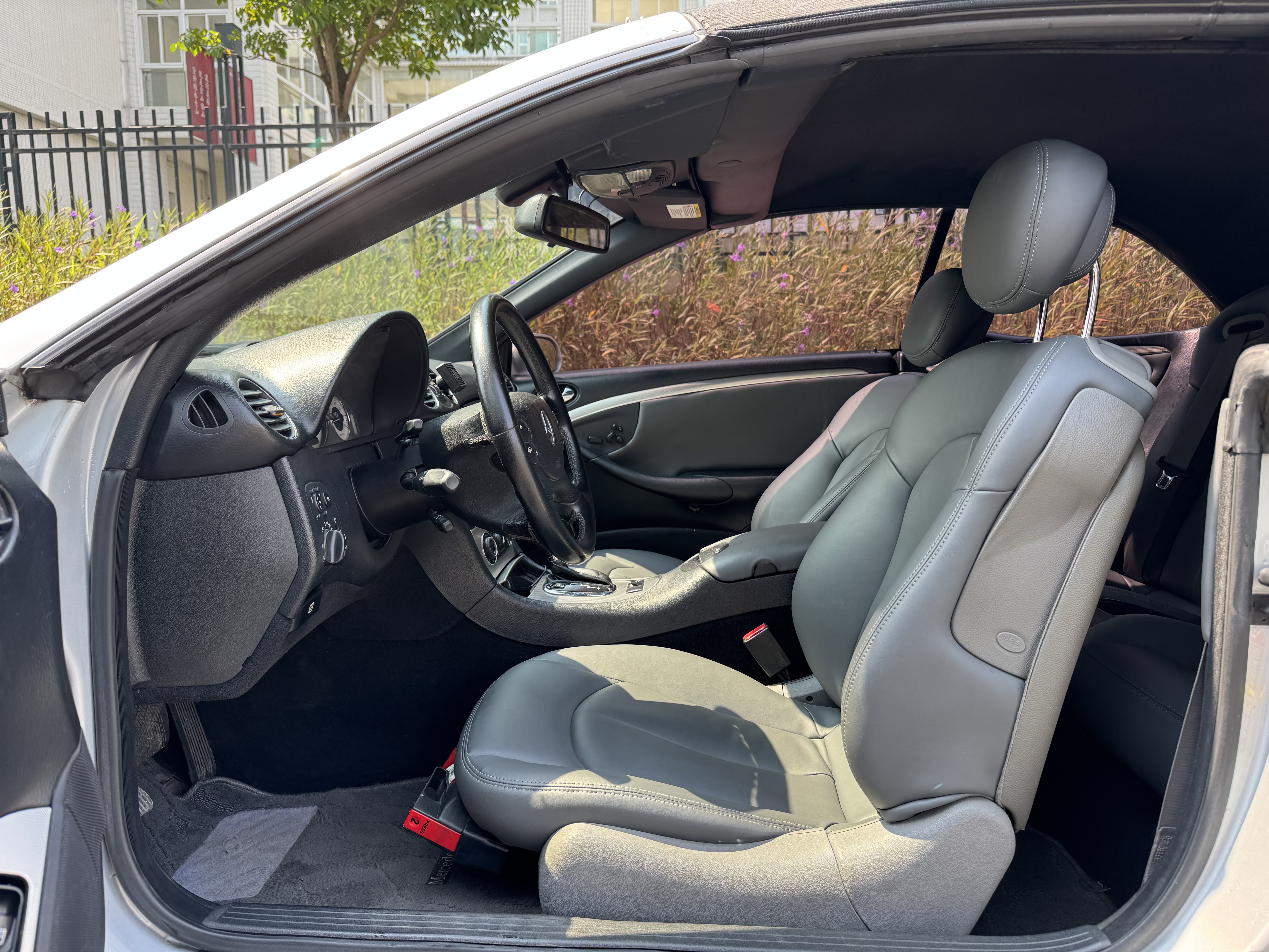 Mercedes-Benz CLK Class 2007 #6 Mercedes-Benz CLK Class 2007 car image #6