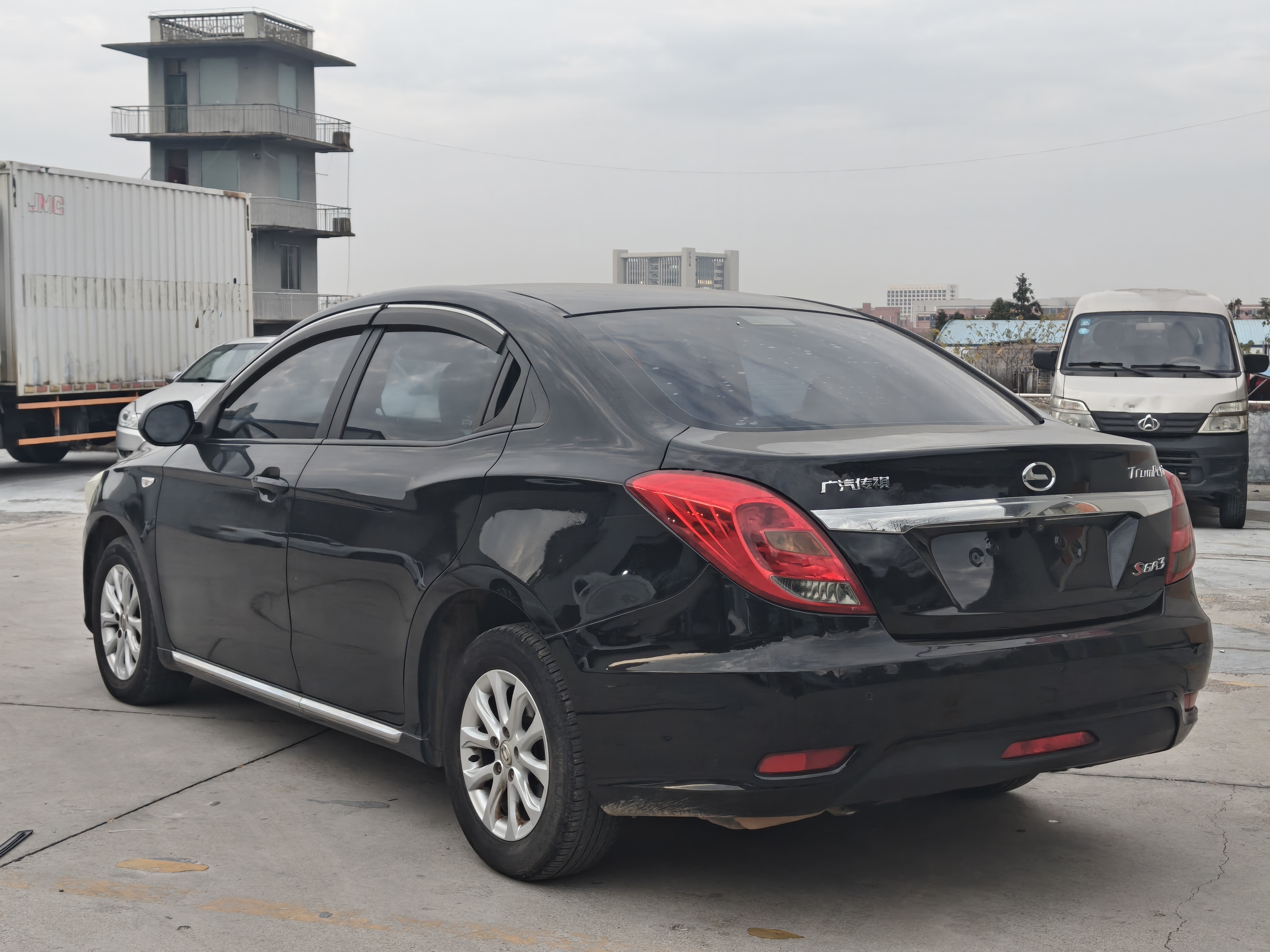 GAC Trumpchi GA3S 2015 image de voiture #6