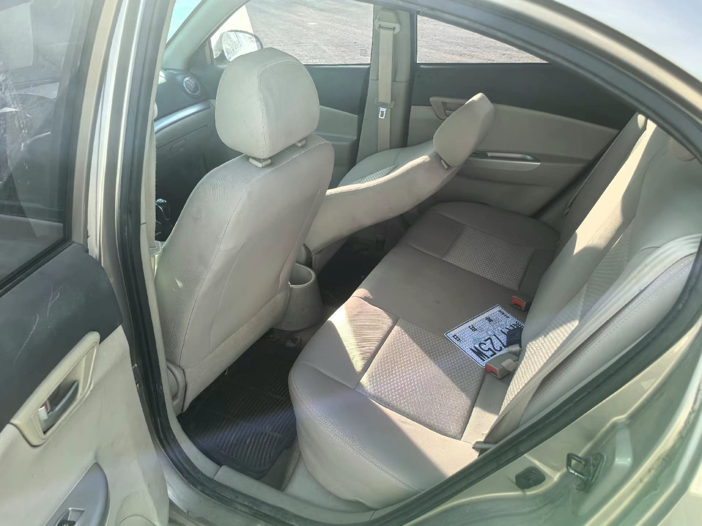 Changan Alsvin V5 2014 car image #6