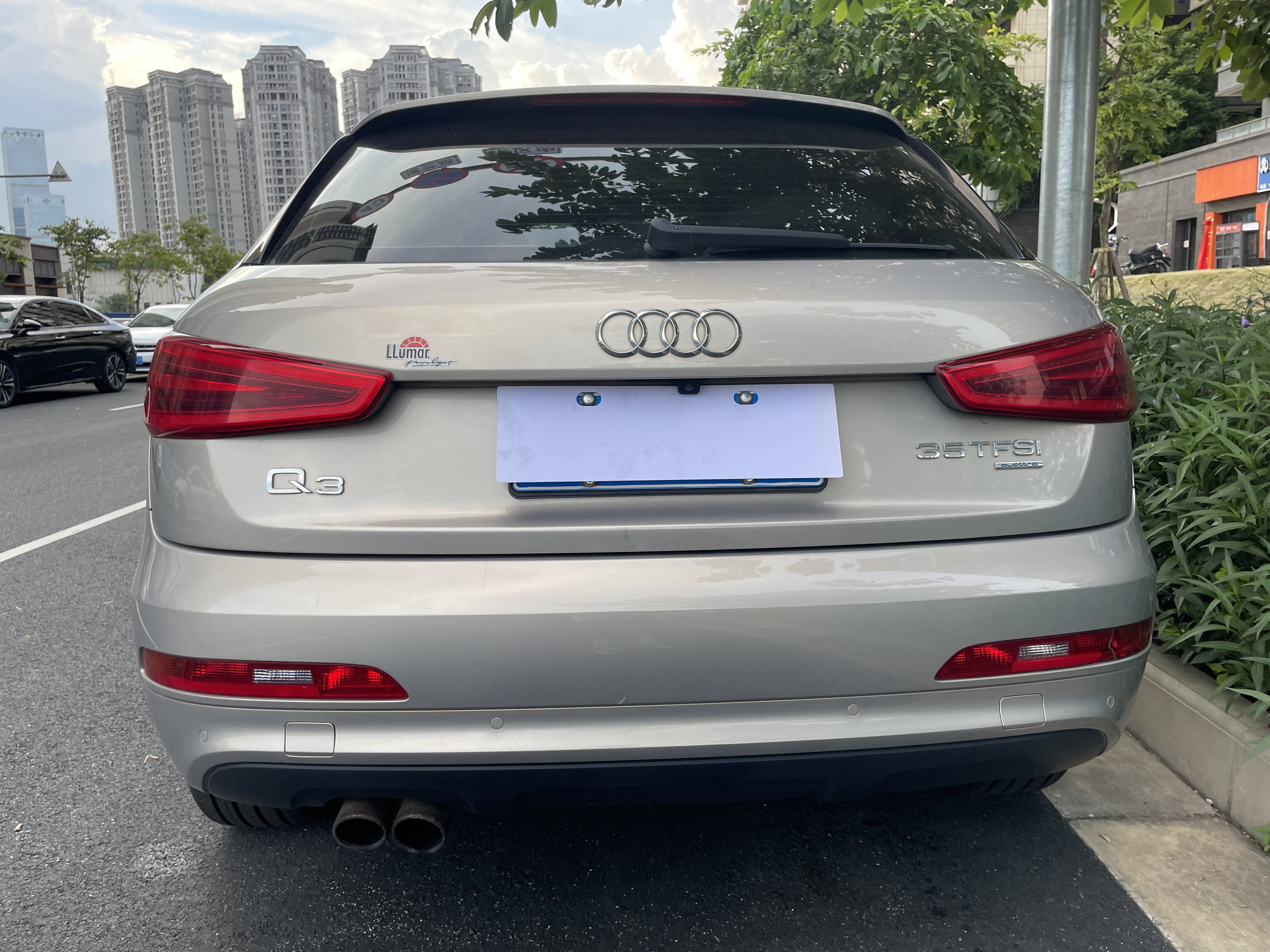 Audi Q3 (Imported) 2013 car image #6