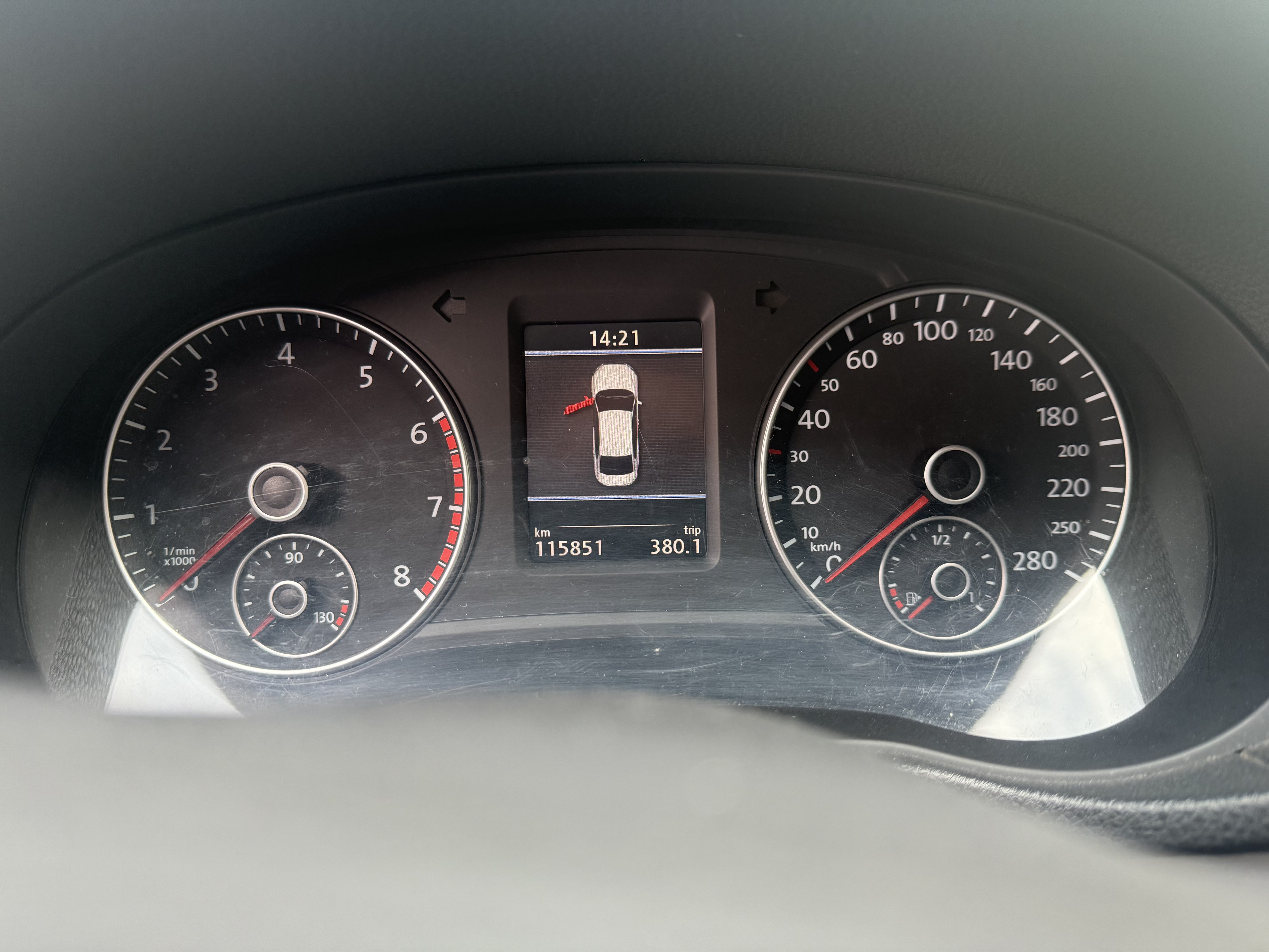 Volkswagen Passat 2015 car image #6