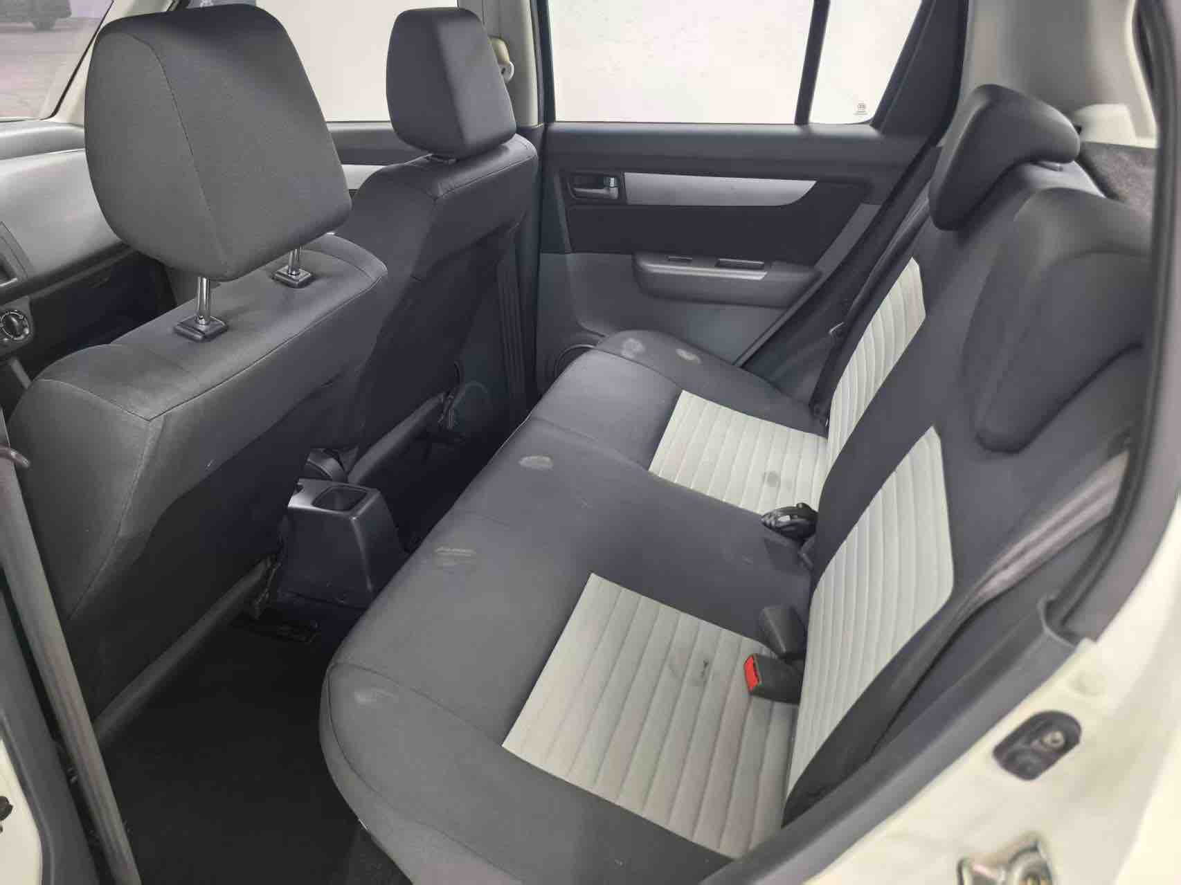 Suzuki Swift 2014 #6 Suzuki Swift 2014 car image #6