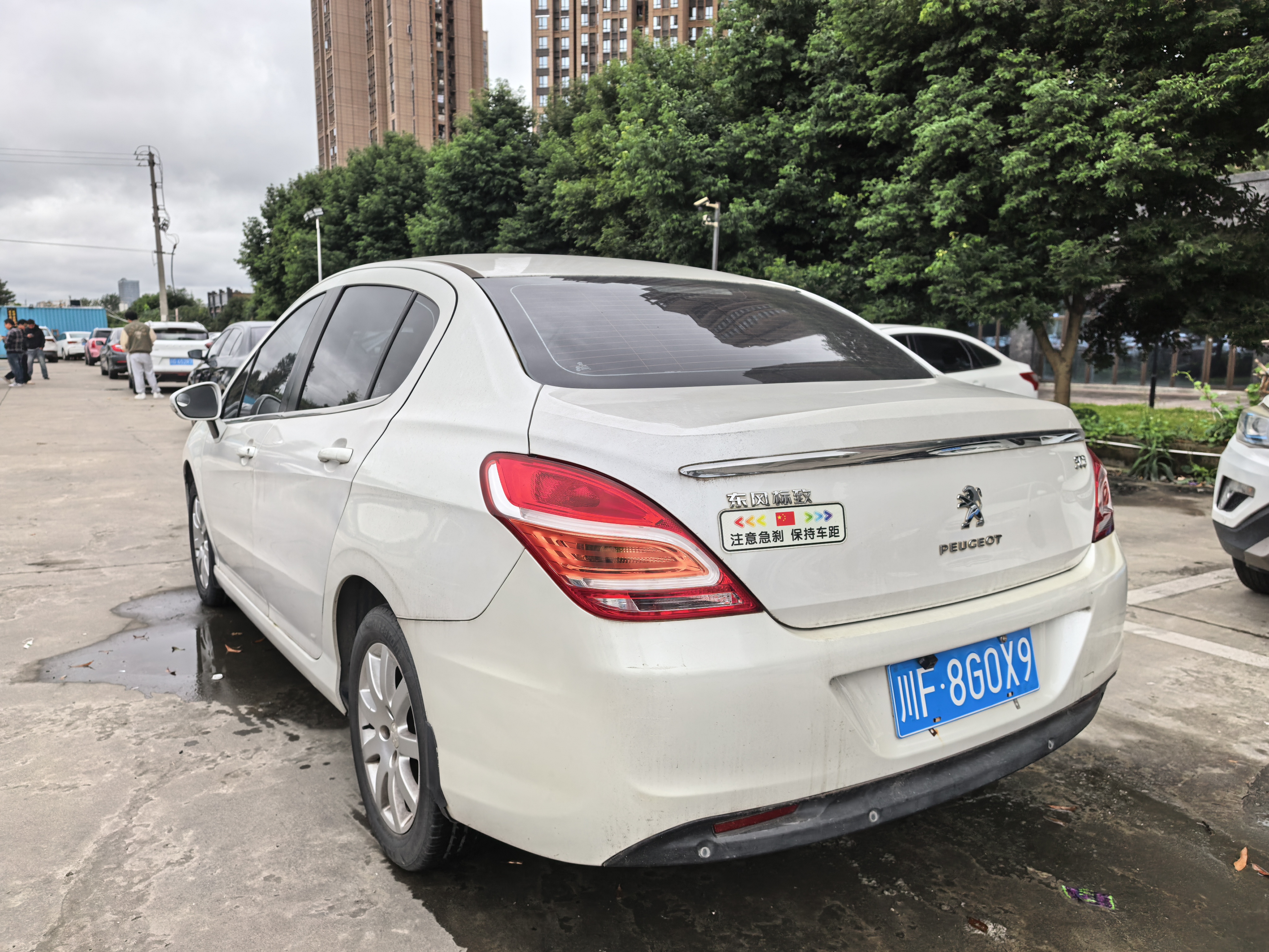 Peugeot 308 2015 car image #6