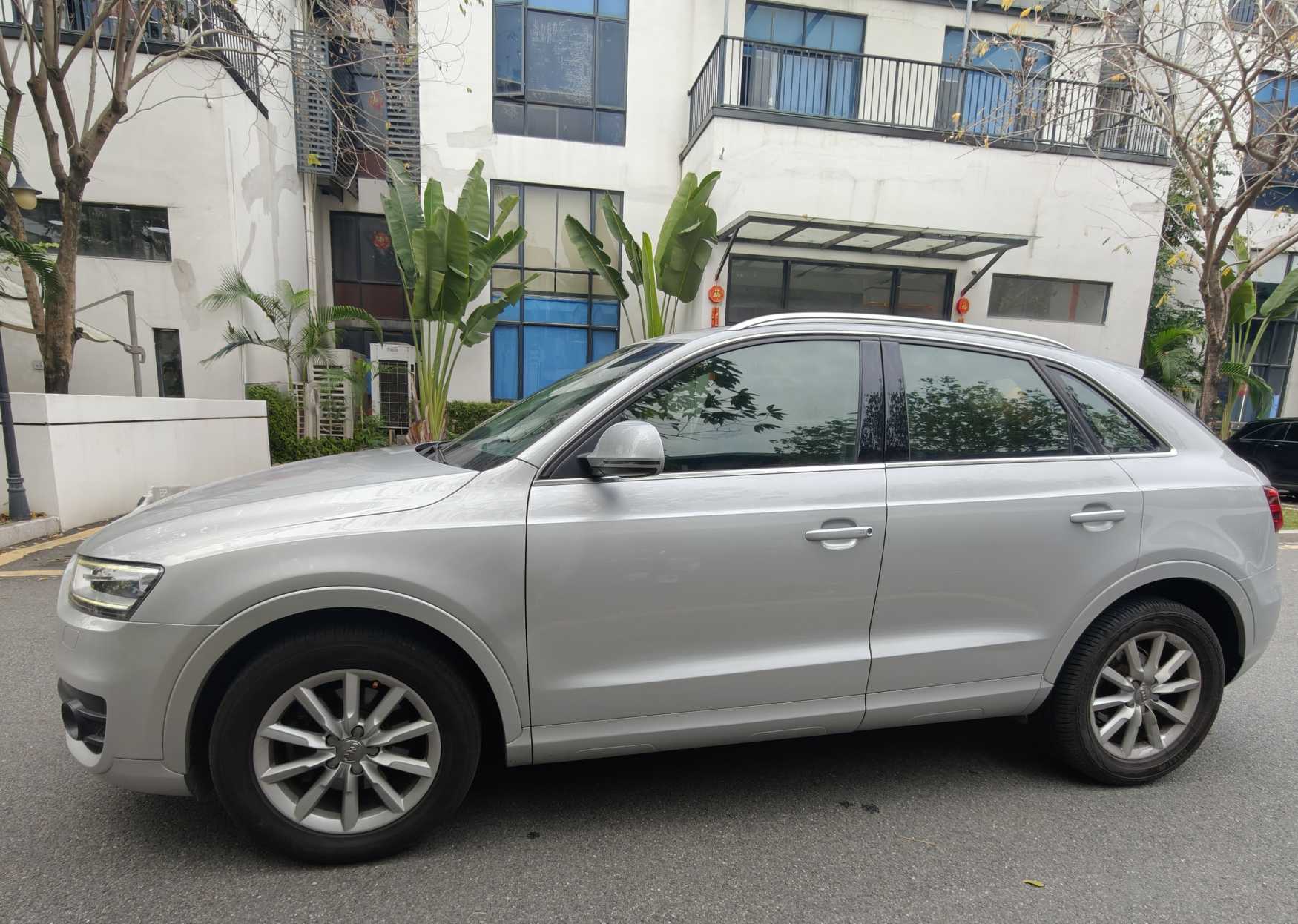 Audi Q3 (Imported) 2014 car image #6