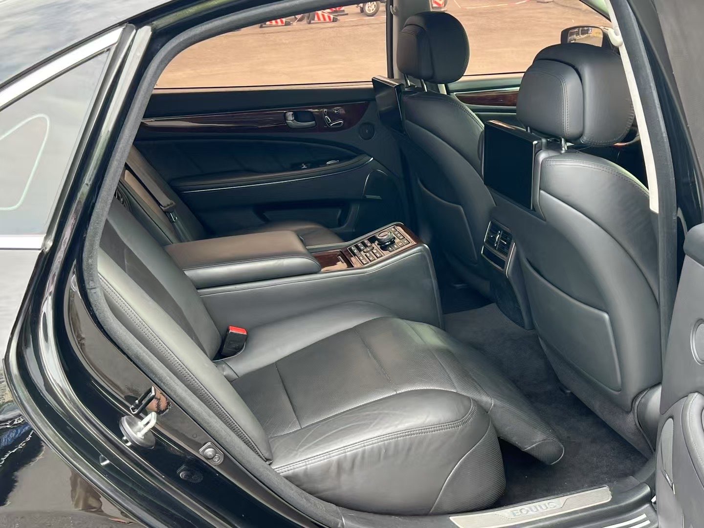 Hyundai Equus 2014 car image #6