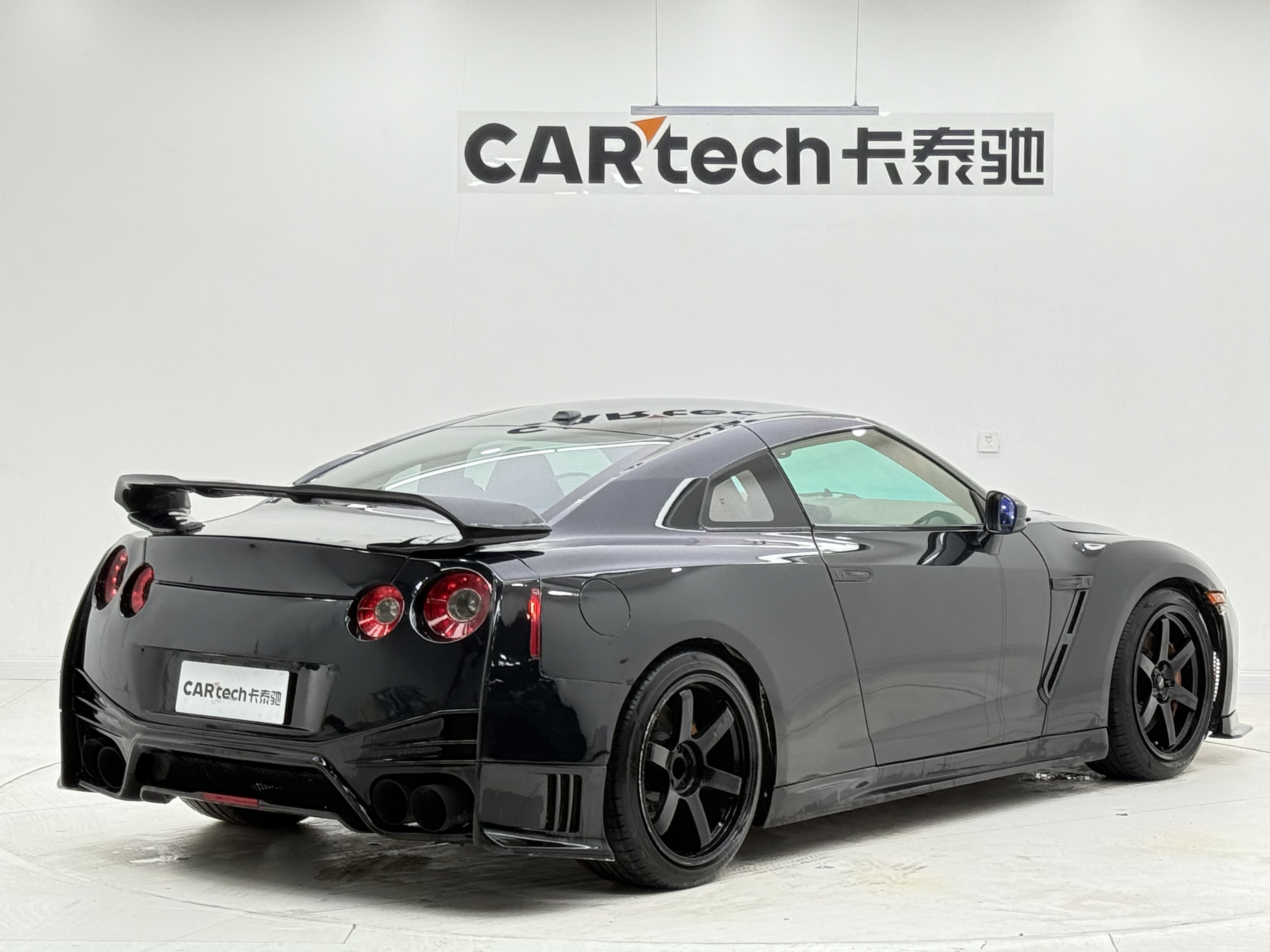 日产 日产GT-R 2010 汽车图片 #6