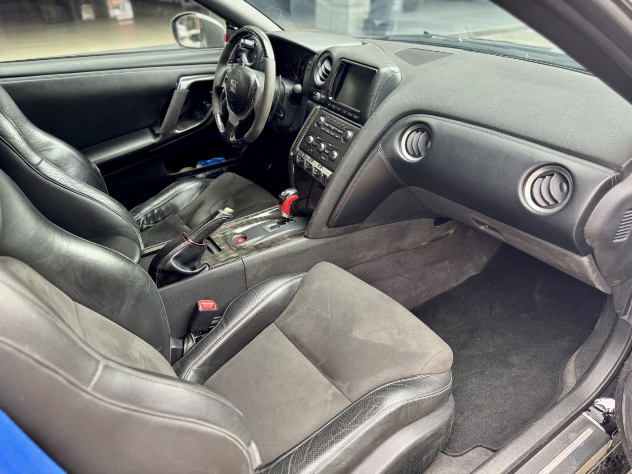 日产 日产GT-R 2010 汽车图片 #6