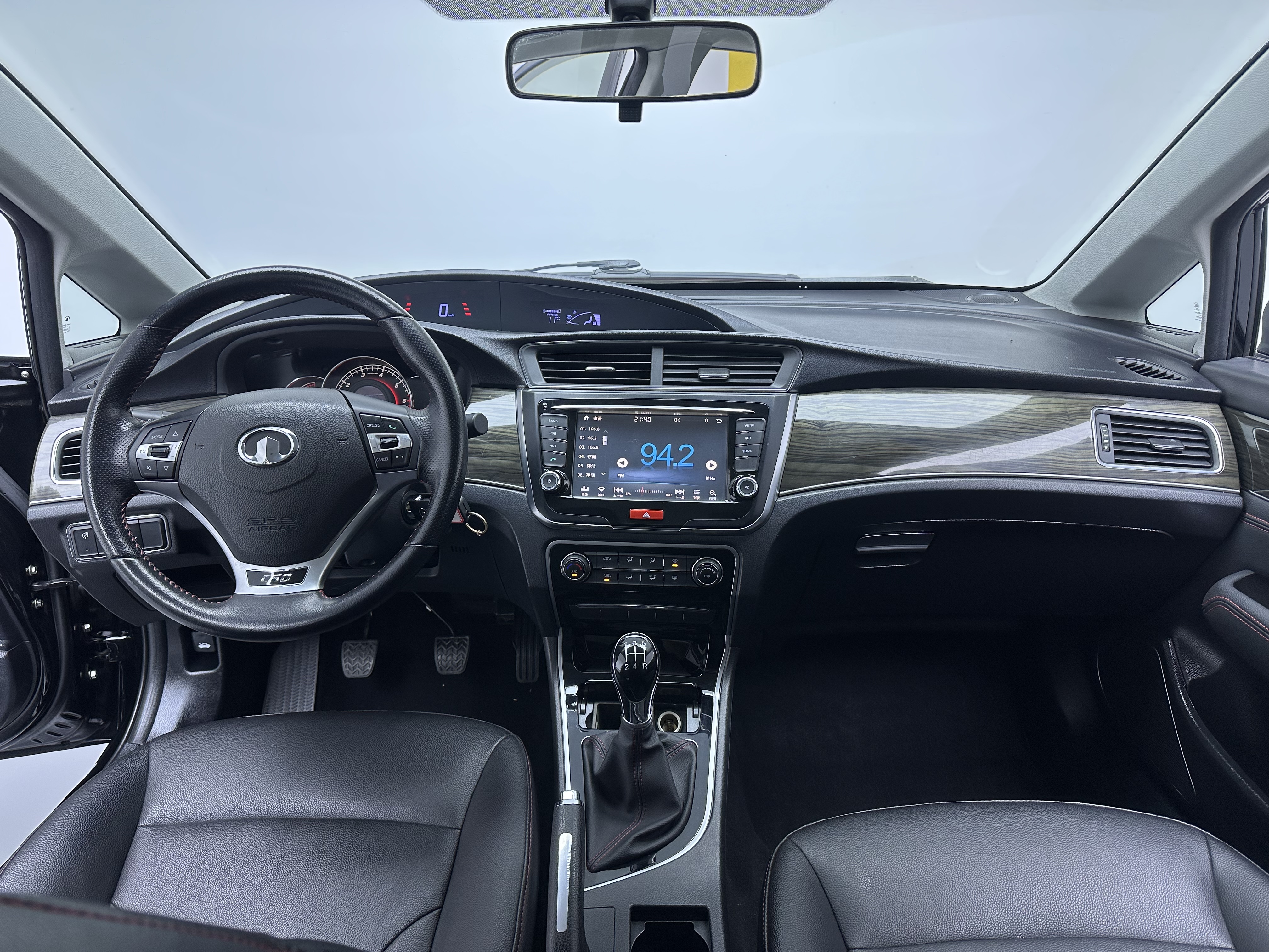 Great Wall C50 2015 #6 Great Wall C50 2015 car image #6