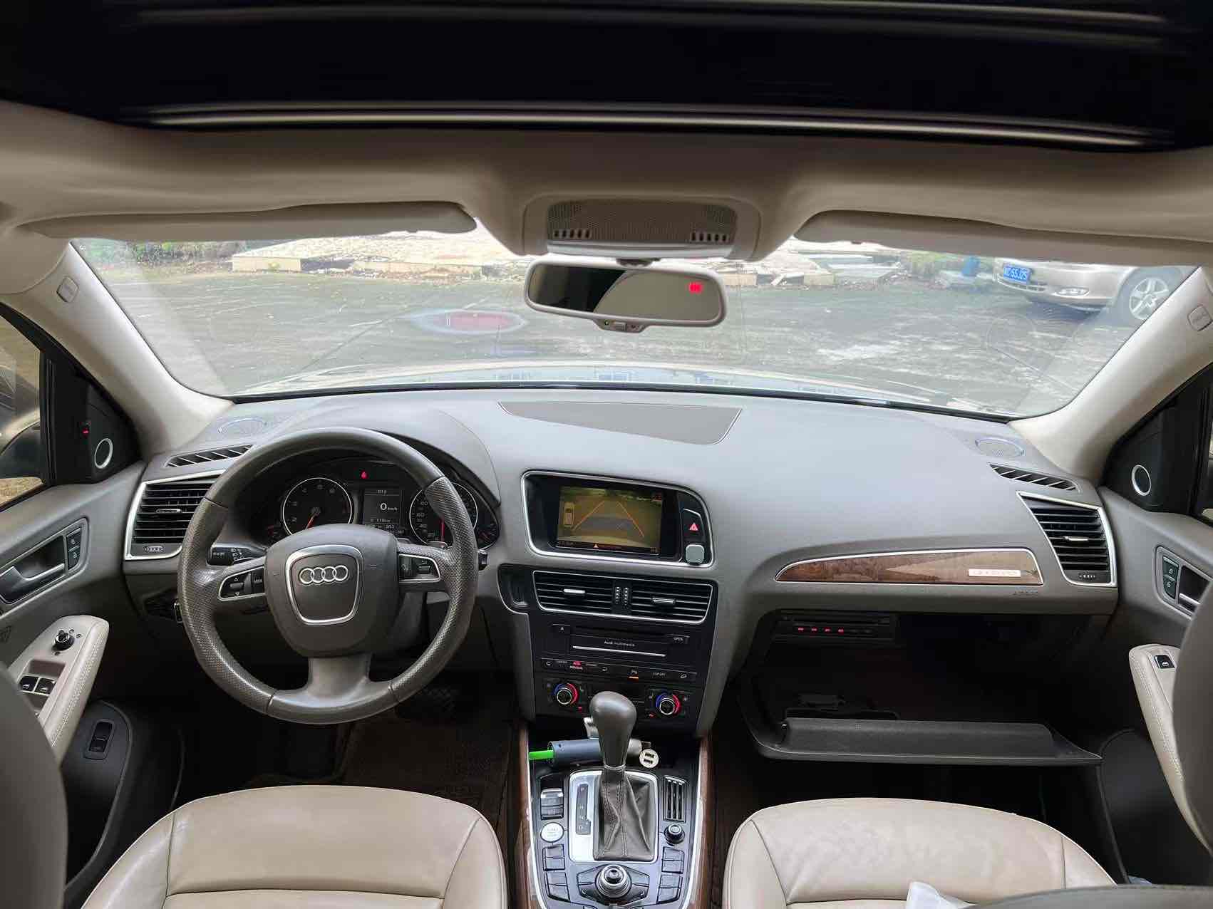 Audi Q5 (Imported) 2010 #6 Audi Q5 (Imported) 2010 car image #6