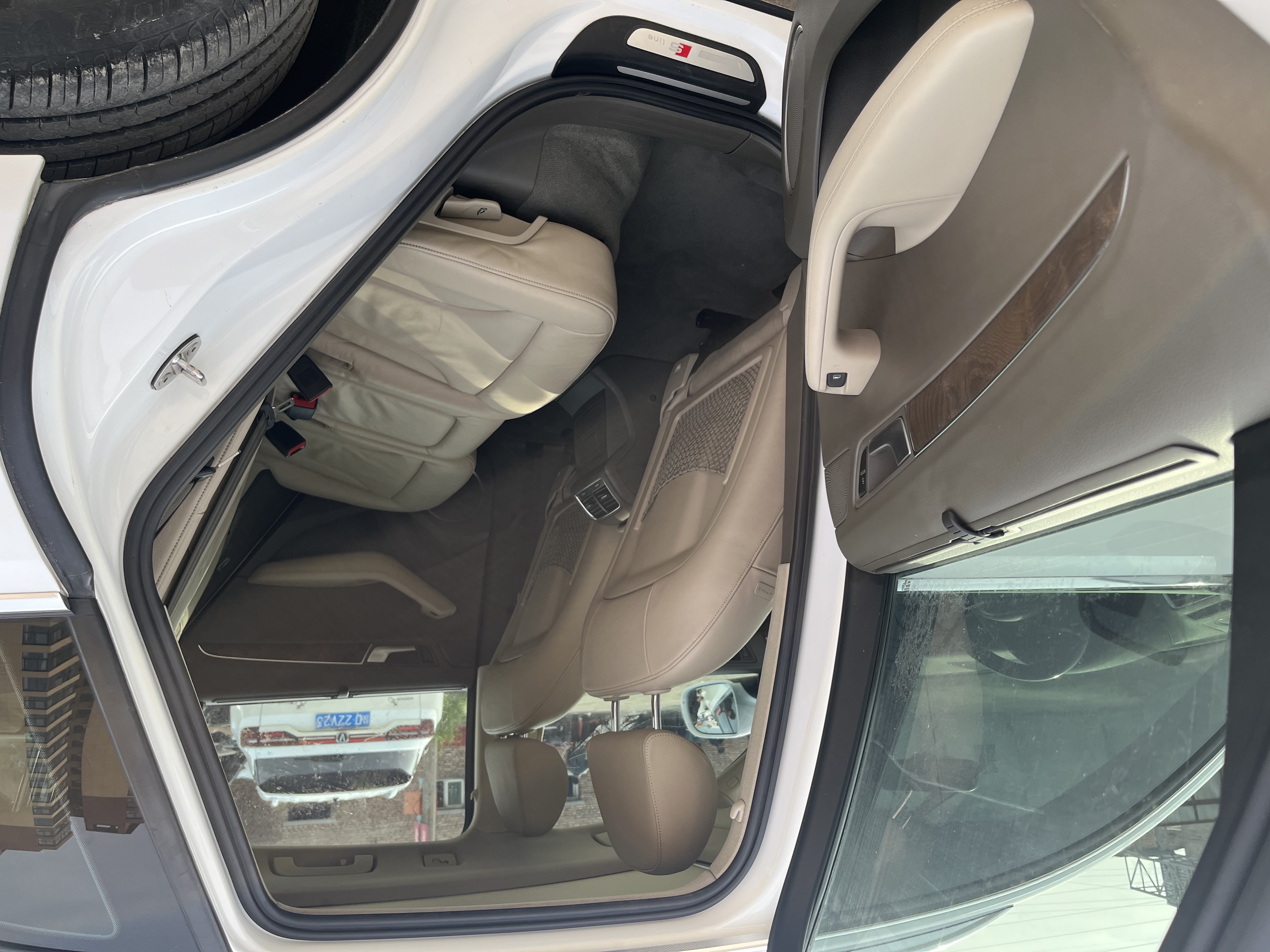 Audi Q5 (Imported) 2012 car image #6