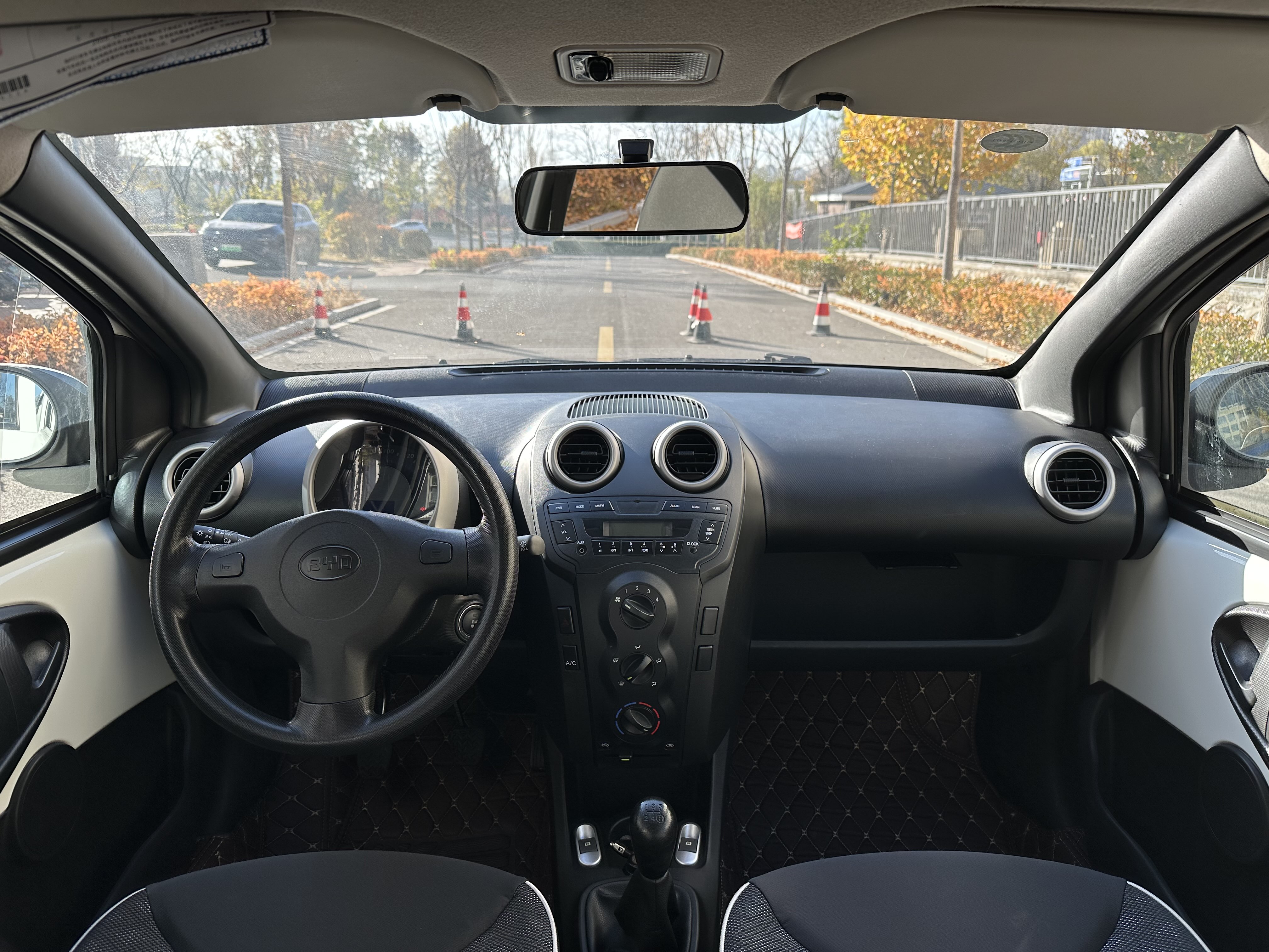 BYD F0 2015 car image #6